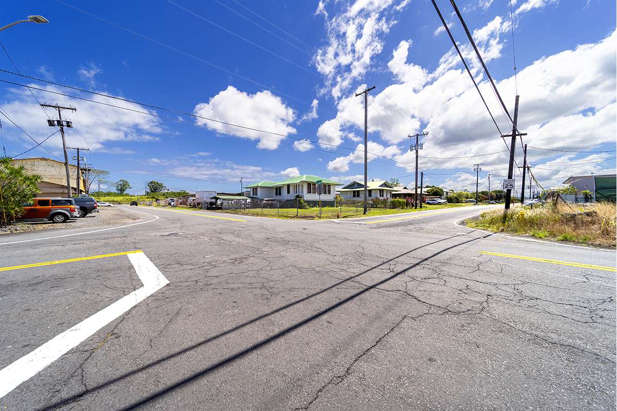 Hilo, HI 96720,920 PIILANI ST