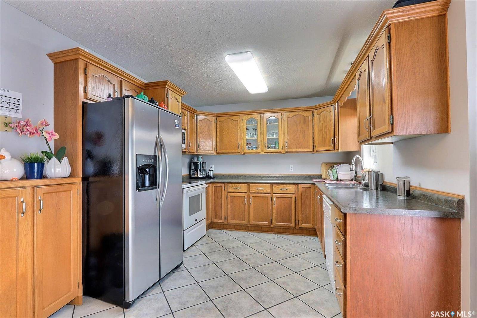 Prince Albert, SK S6V 7C3,1699 Allbright CRESCENT