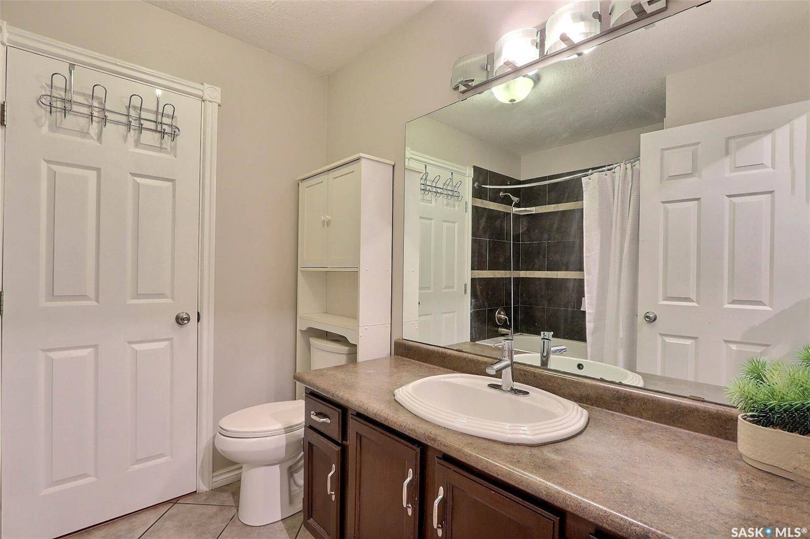 Prince Albert, SK S6V 7C3,1699 Allbright CRESCENT