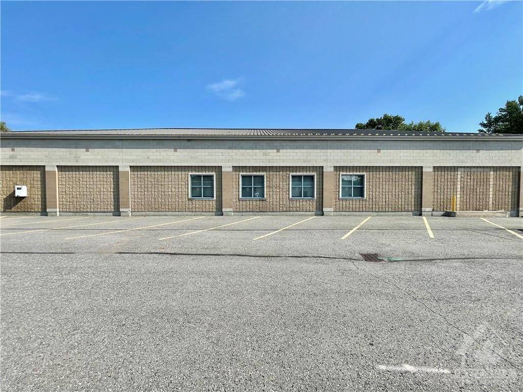 Manotick - Kars - Rideau Twp And Area, ON K0A 2T0,6683 FOURTH LINE RD