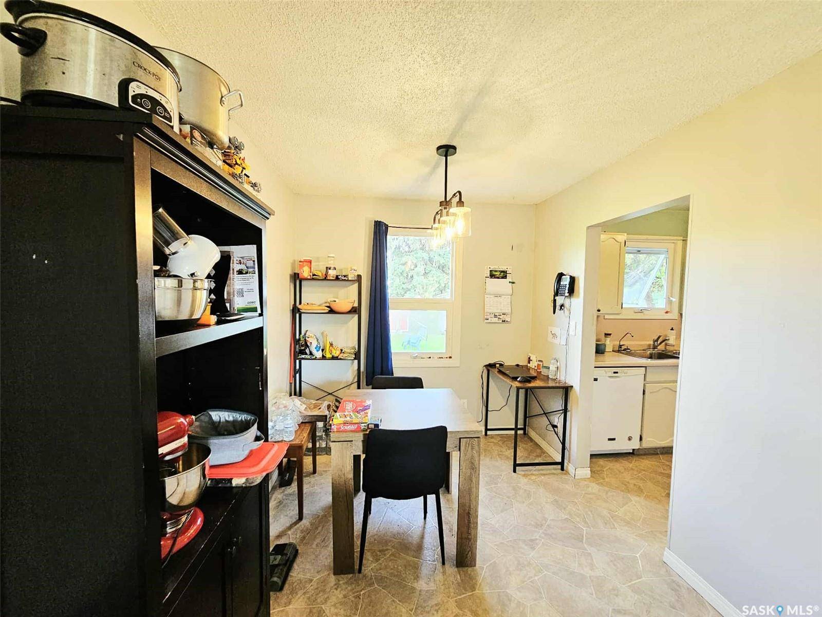 Bredenbury, SK S0A 0H0,300 4th STREET