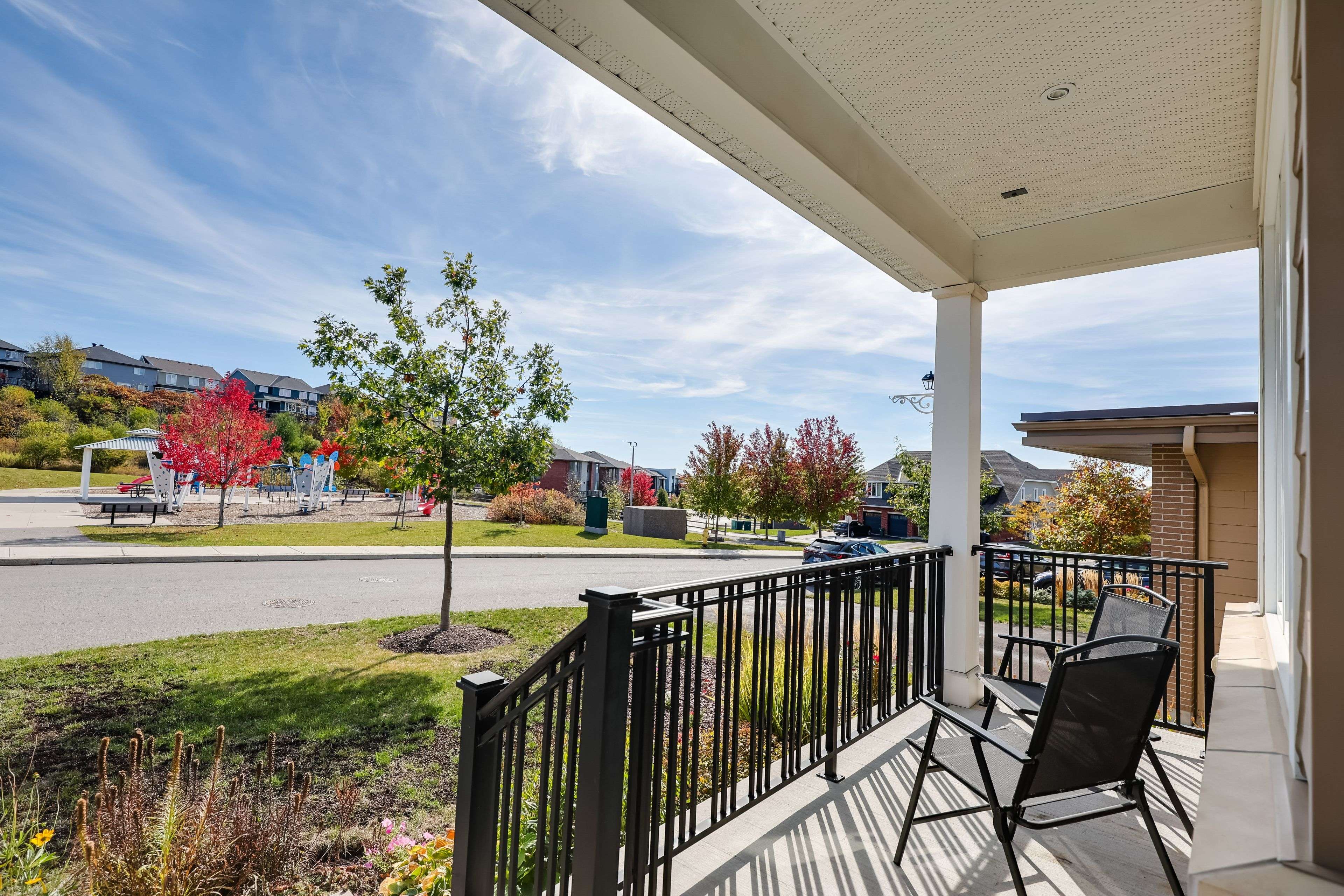 Kanata, ON K2T 0M2,35 Arkose ST