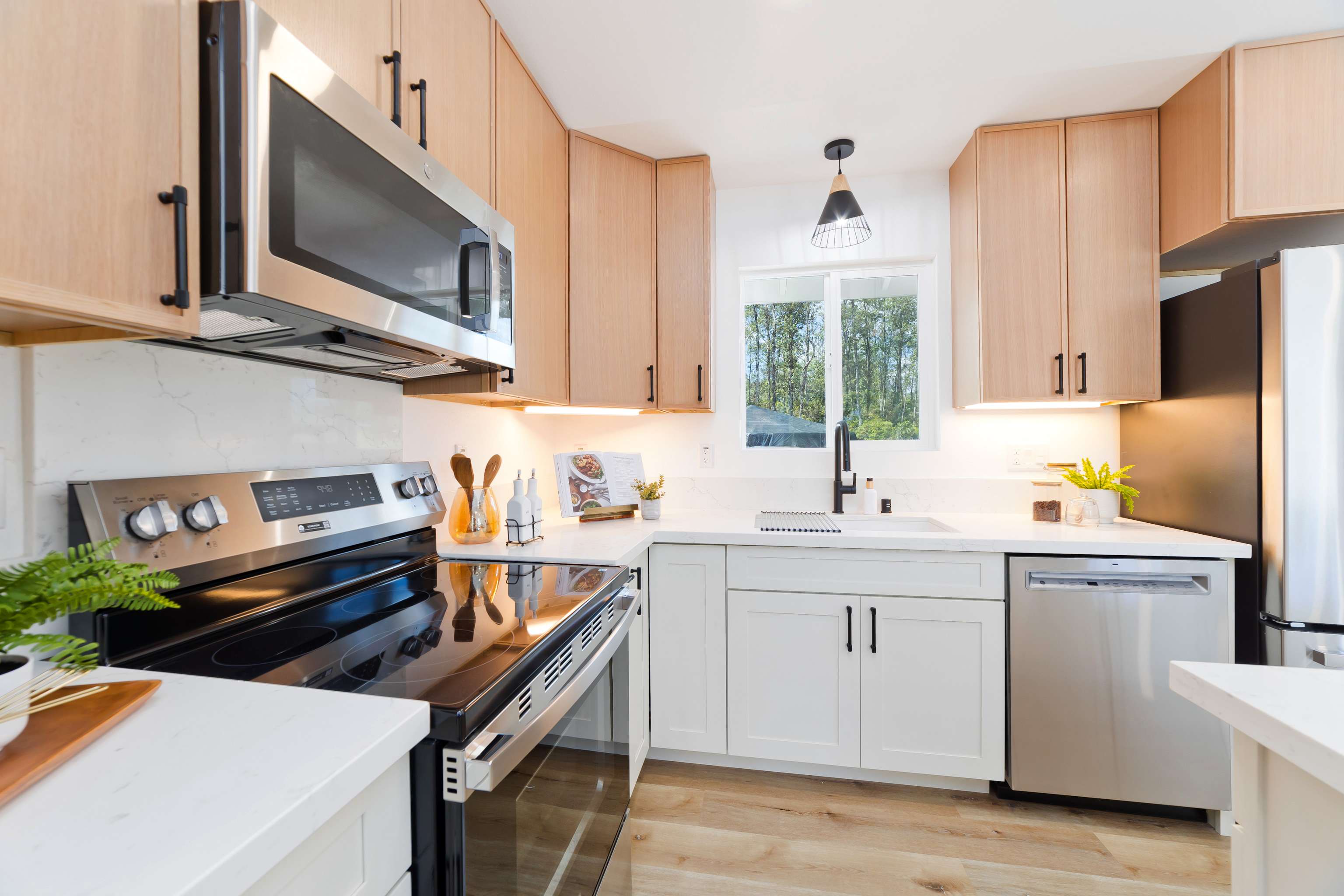 Pahoa, HI 96778,16-2082 TRADEWIND DR