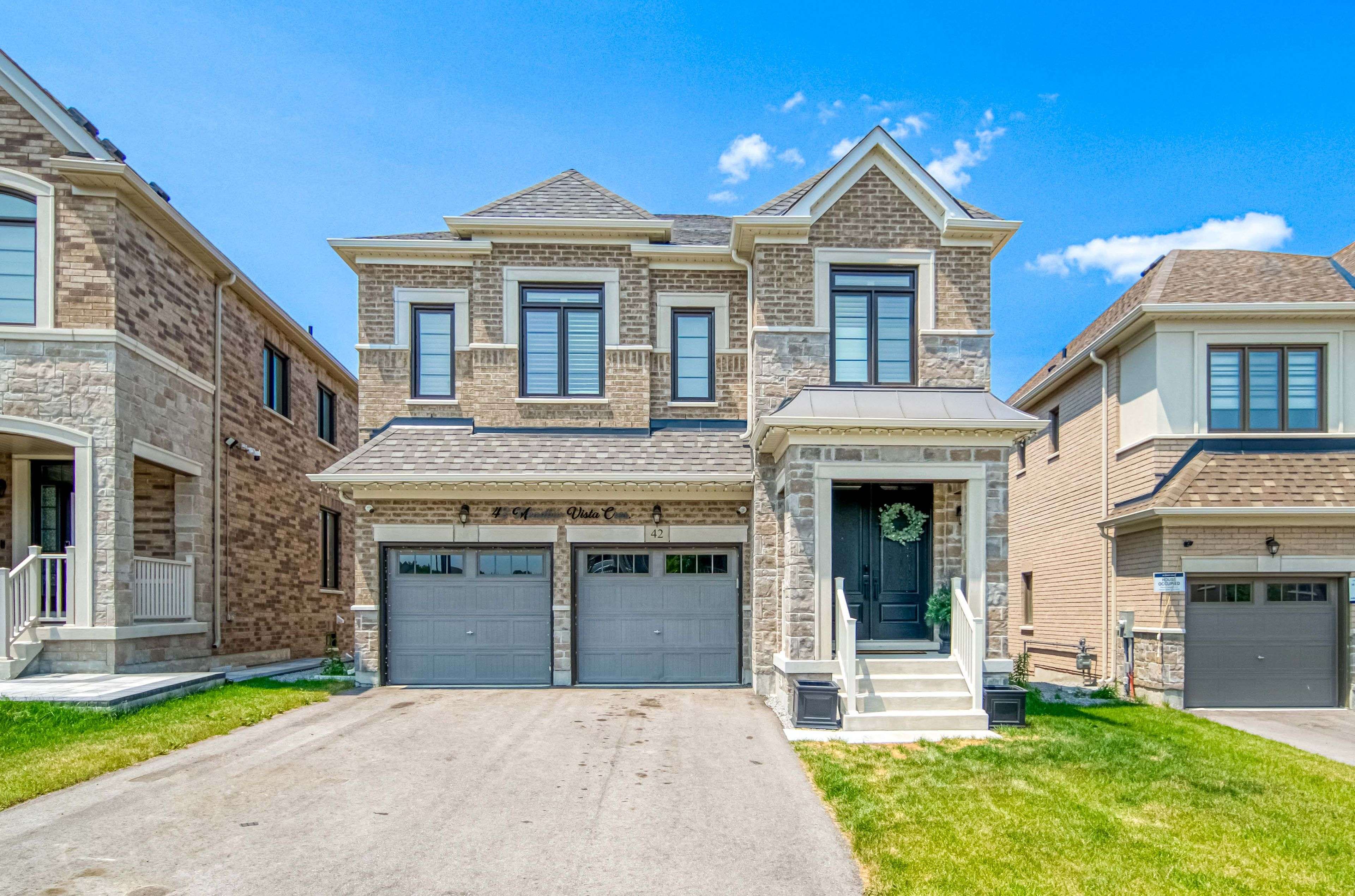 East Gwillimbury, ON L9N 0T4,42 Meadow Vista CRES