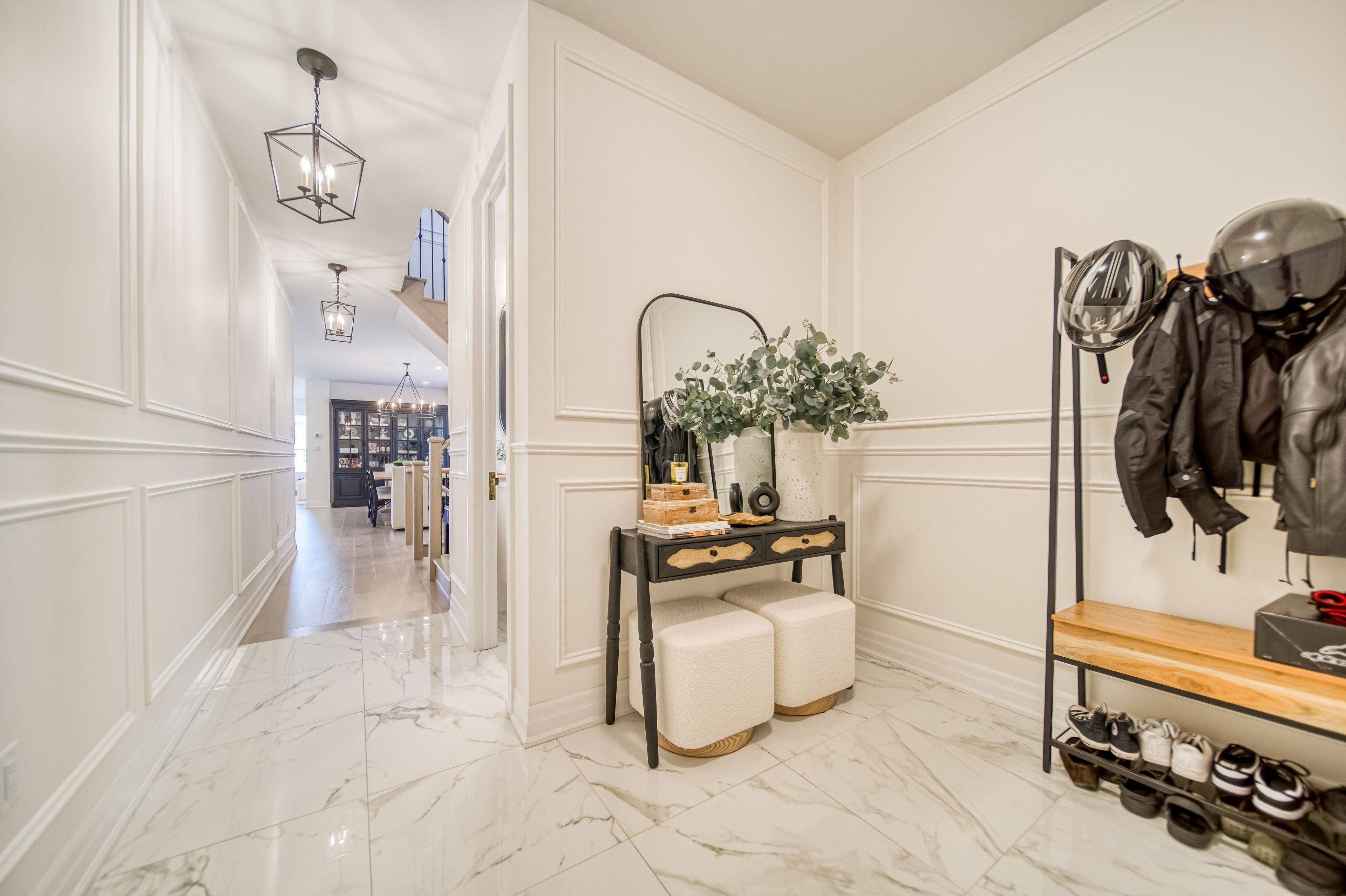 East Gwillimbury, ON L9N 0T4,42 Meadow Vista CRES