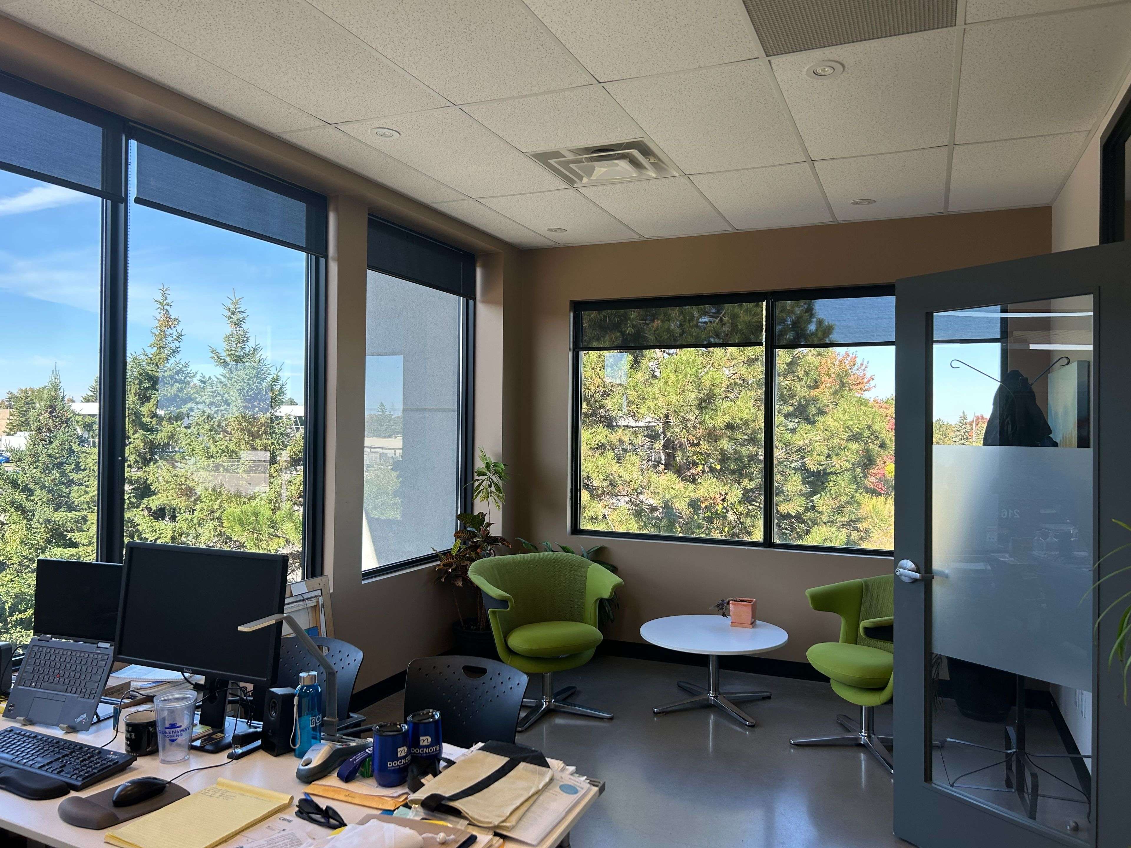 Hunt Club - South Keys And Area, ON K1G 5H9,2310 St. Laurent BLVD #320