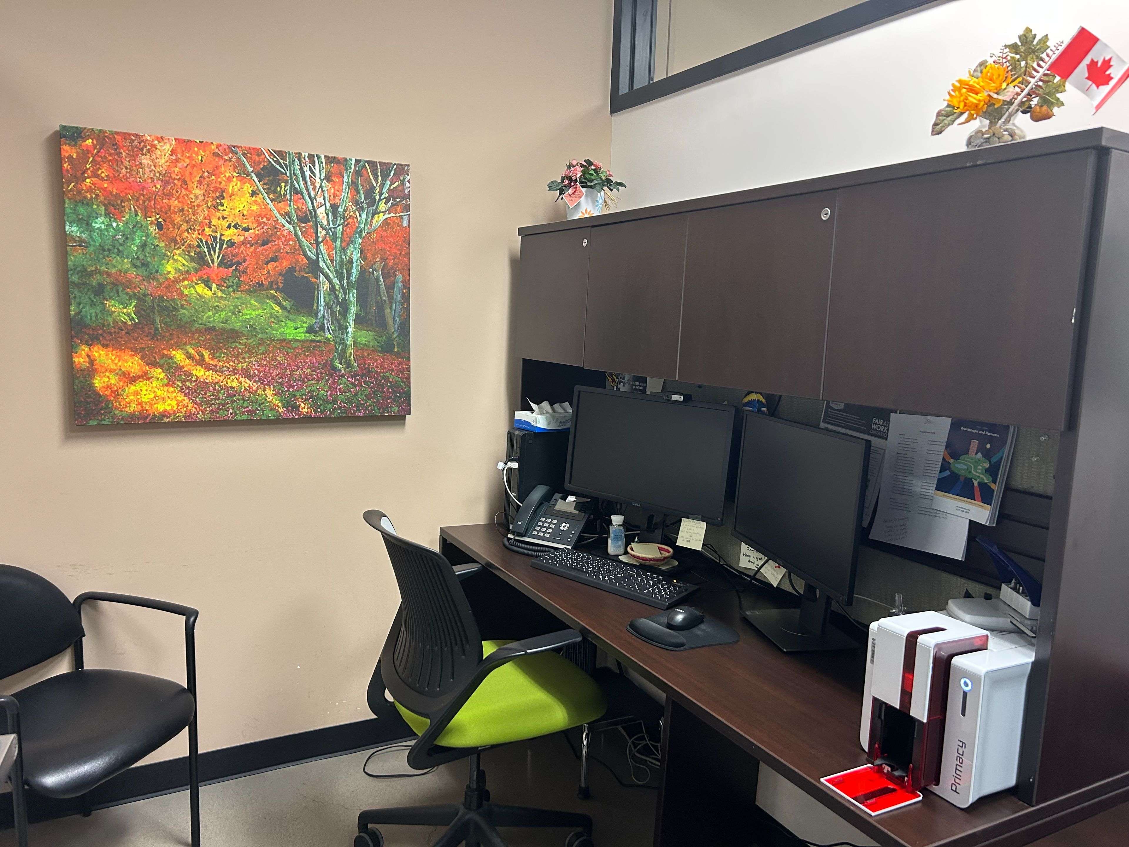 Hunt Club - South Keys And Area, ON K1G 5H9,2310 St. Laurent BLVD #320