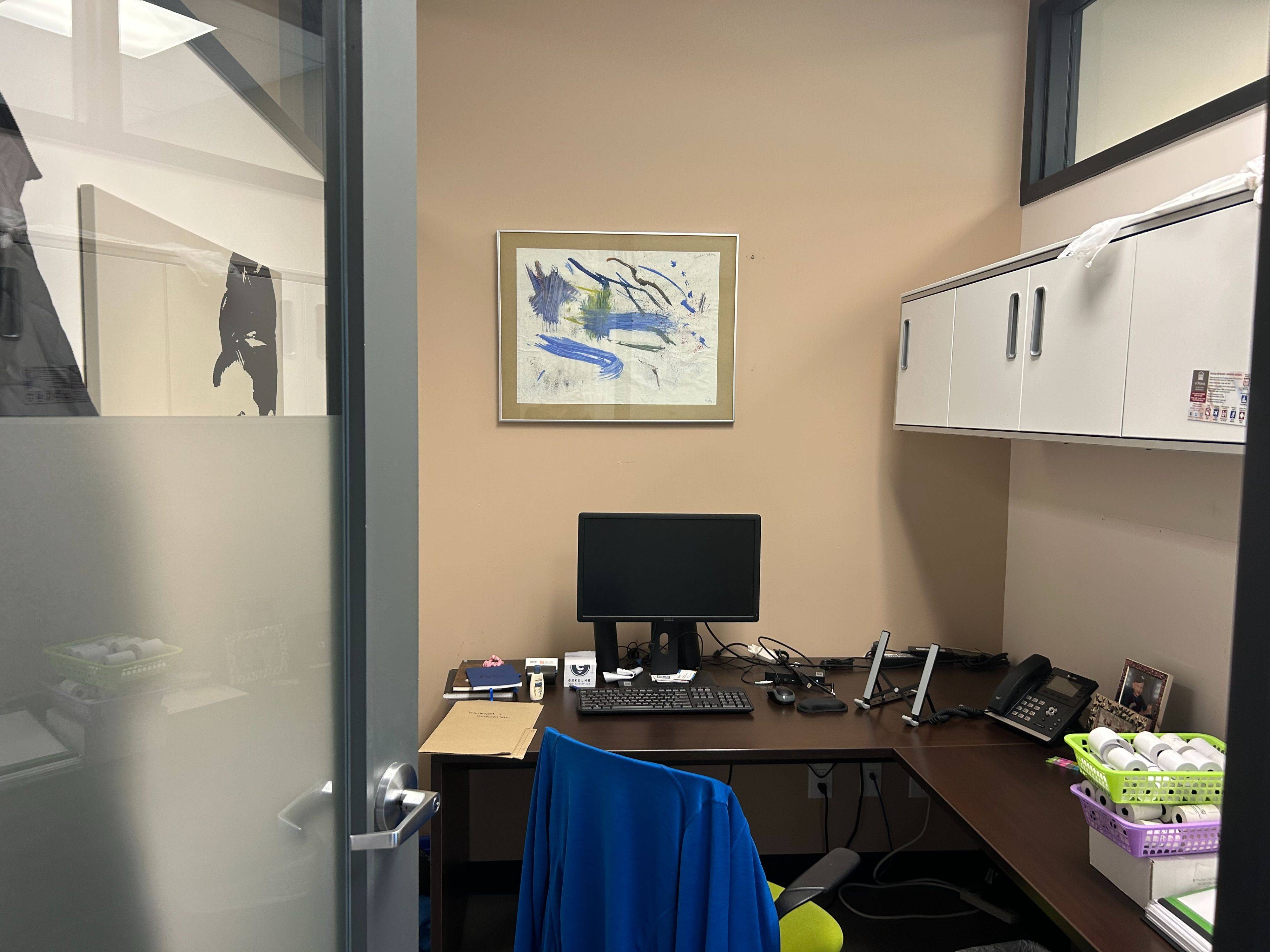 Hunt Club - South Keys And Area, ON K1G 5H9,2310 St. Laurent BLVD #320