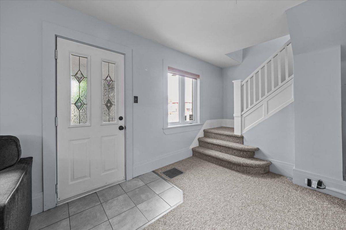 Renfrew, ON K7V 3N3,377 Lisgar AVE