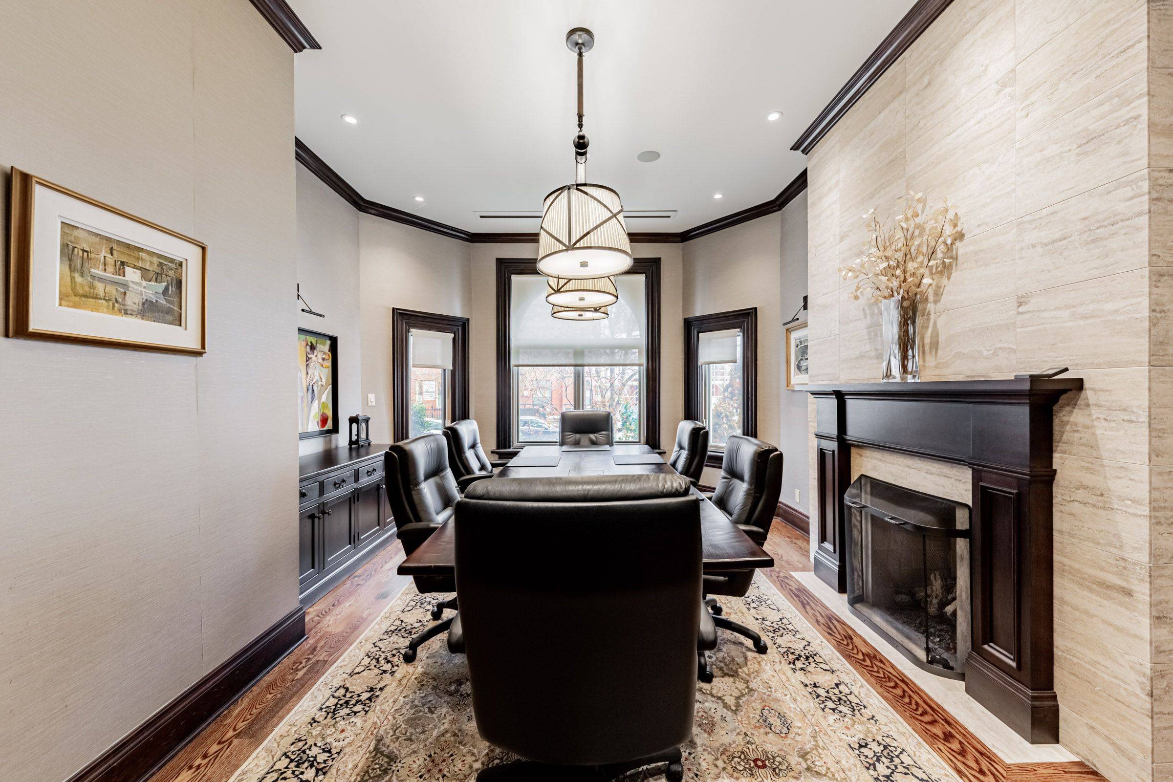 Toronto C02, ON M5R 2S1,12 Madison AVE