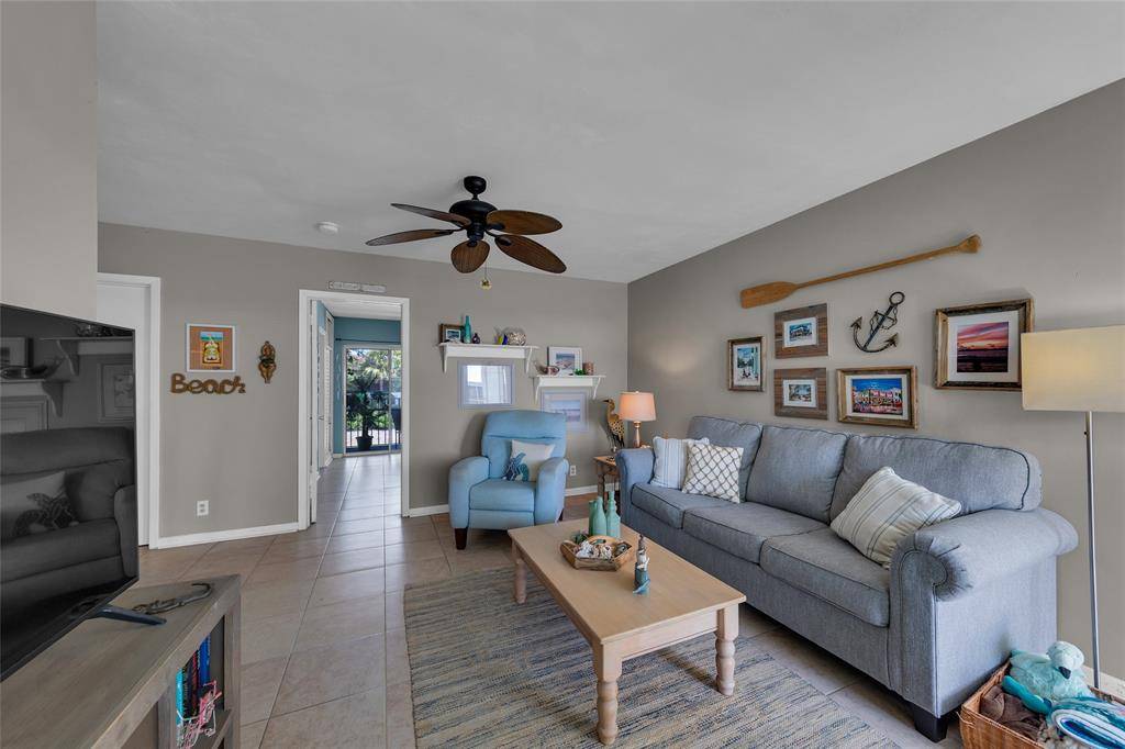 Boca Raton, FL 33432,11 SW 4th Ave #11