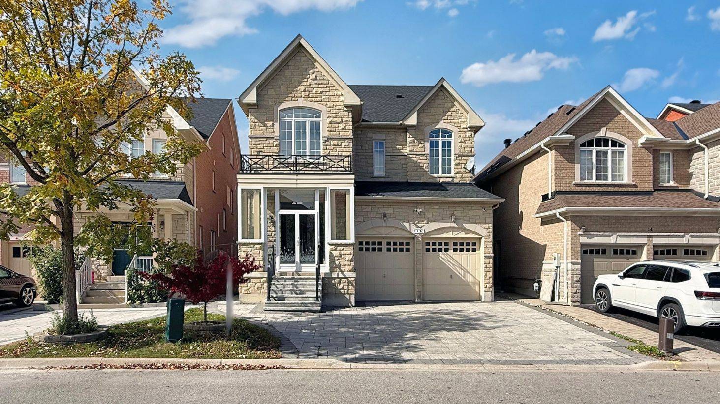 Markham, ON L3R 8V1,12 George Martin DR