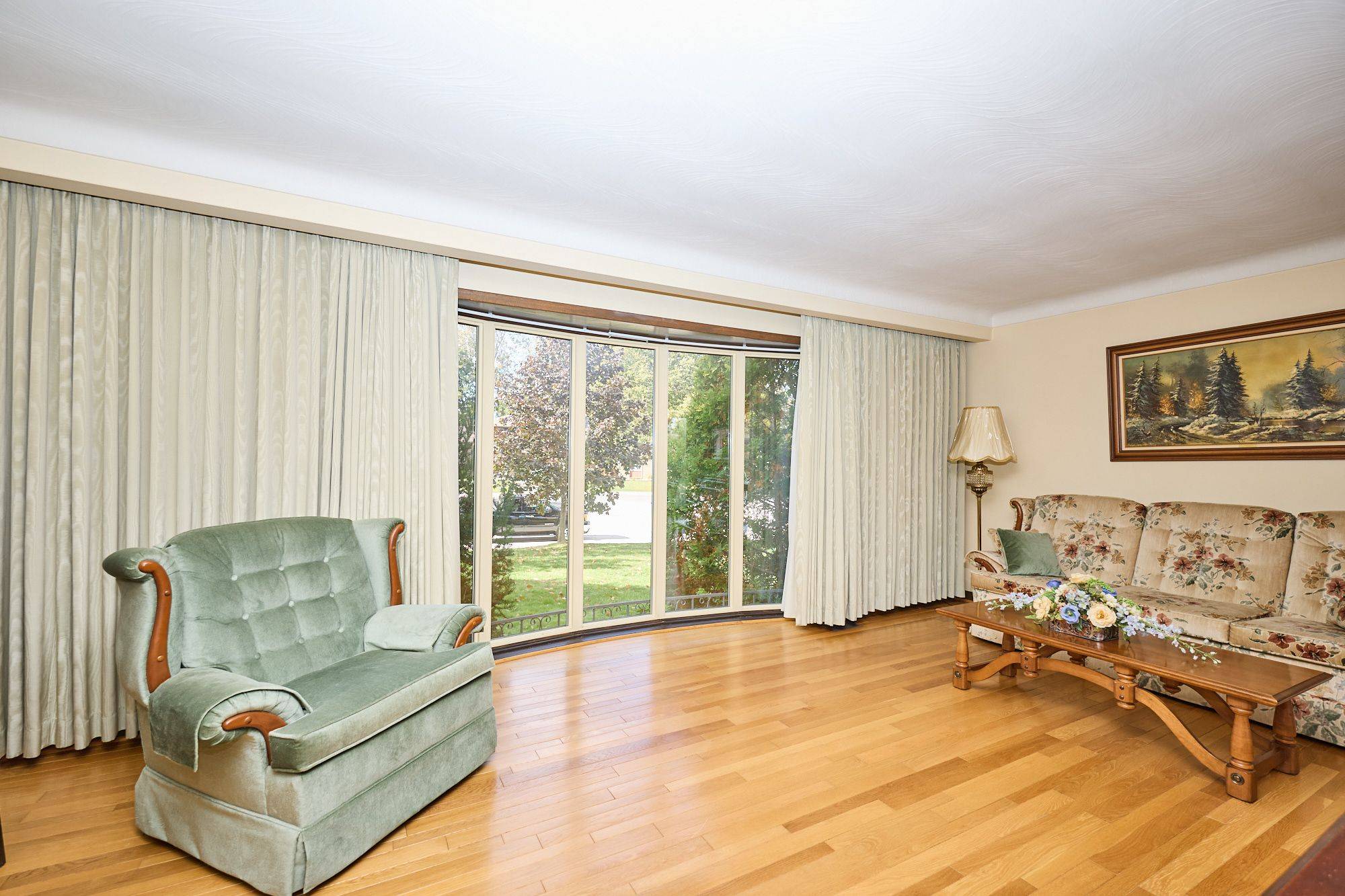 Welland, ON L3C 5X7,47 SHERWOOD FOREST TRL