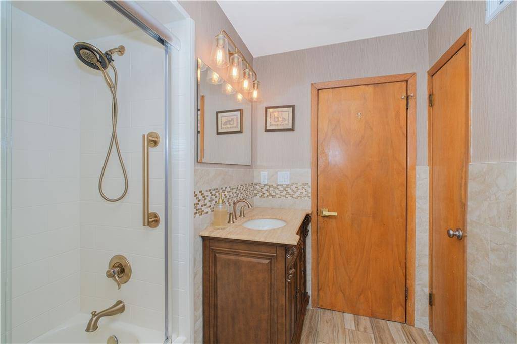 125 Westcott BLVD, Staten  Island, NY 10314