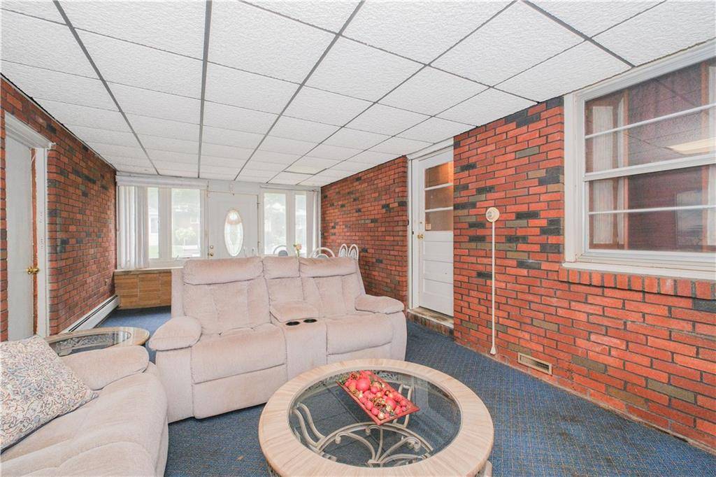 125 Westcott BLVD, Staten  Island, NY 10314
