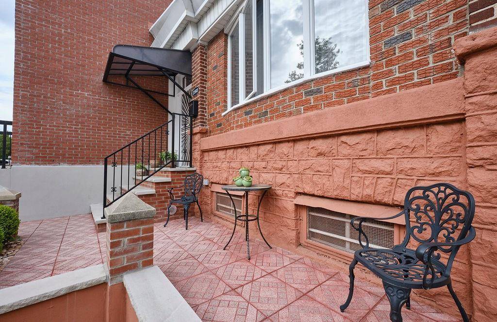 Brooklyn, NY 11204,2103 66th ST