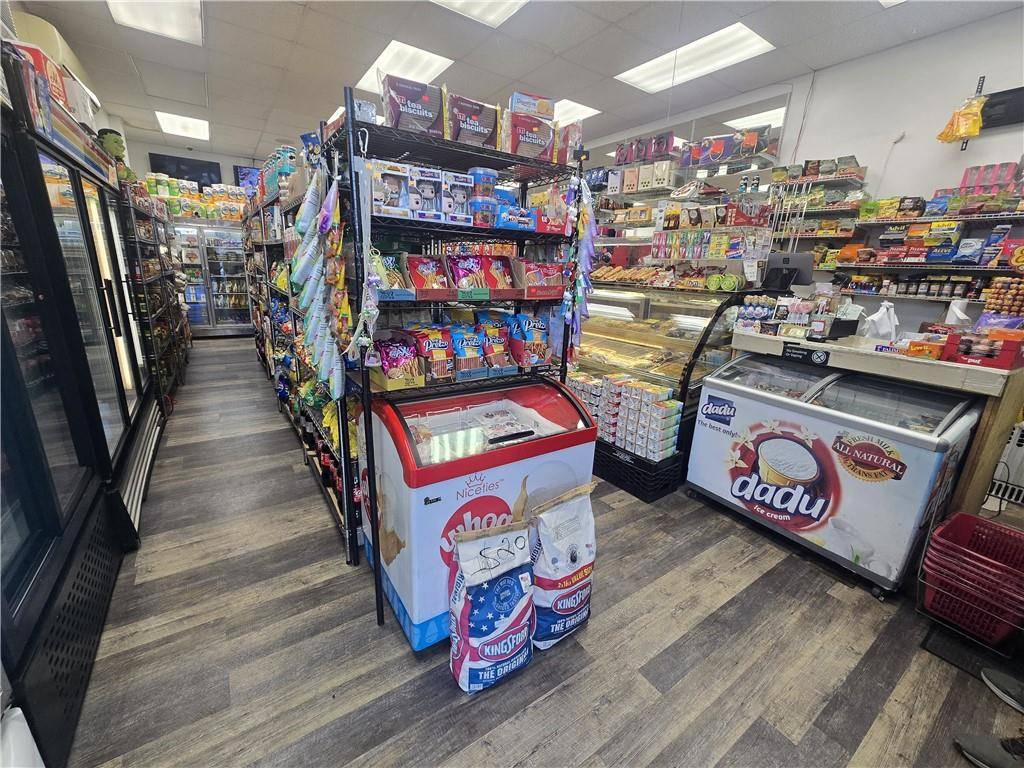 Brooklyn, NY 11235,2899 Ocean AVE