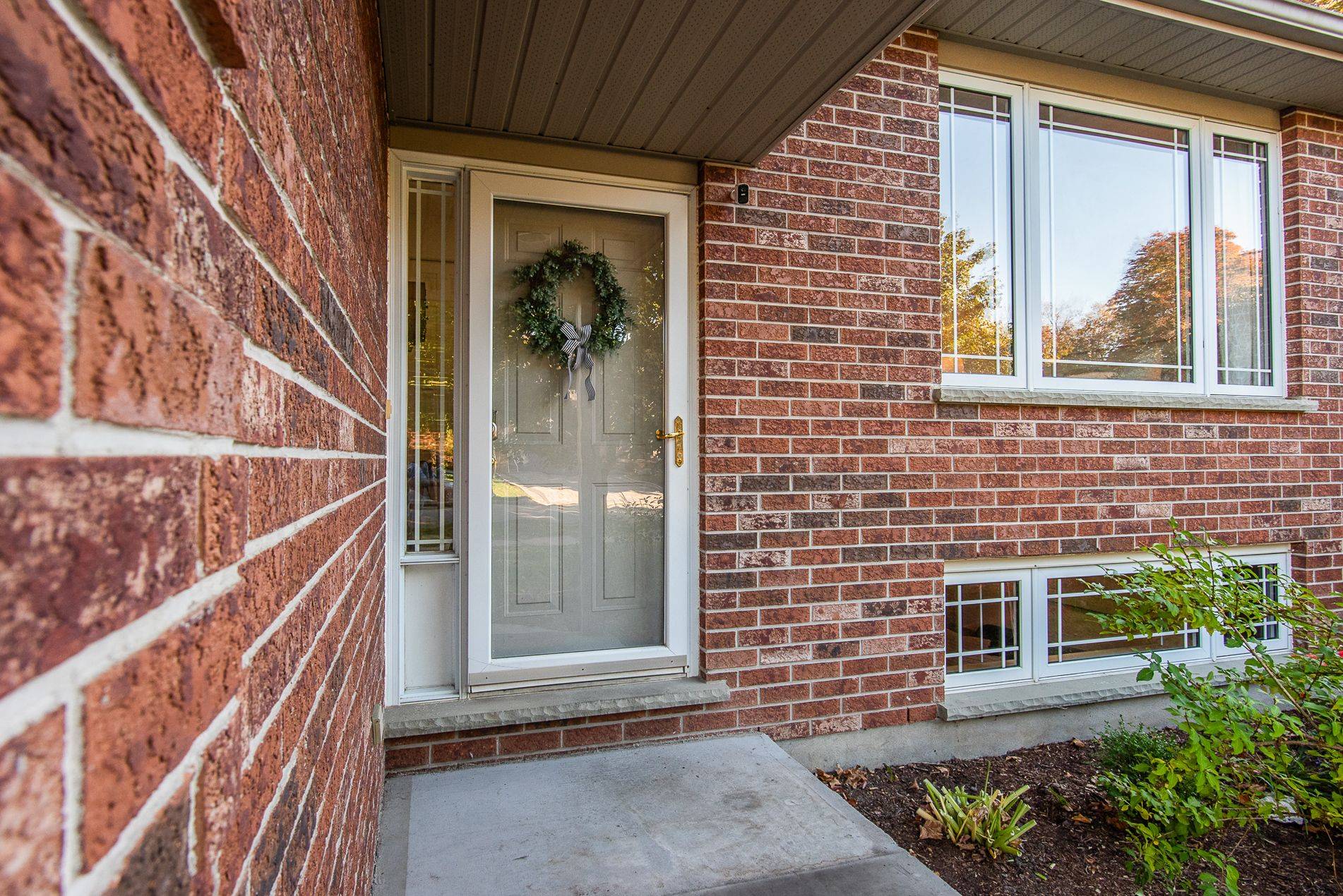 Wilmot, ON N3A 1Y7,51 Eby CRES