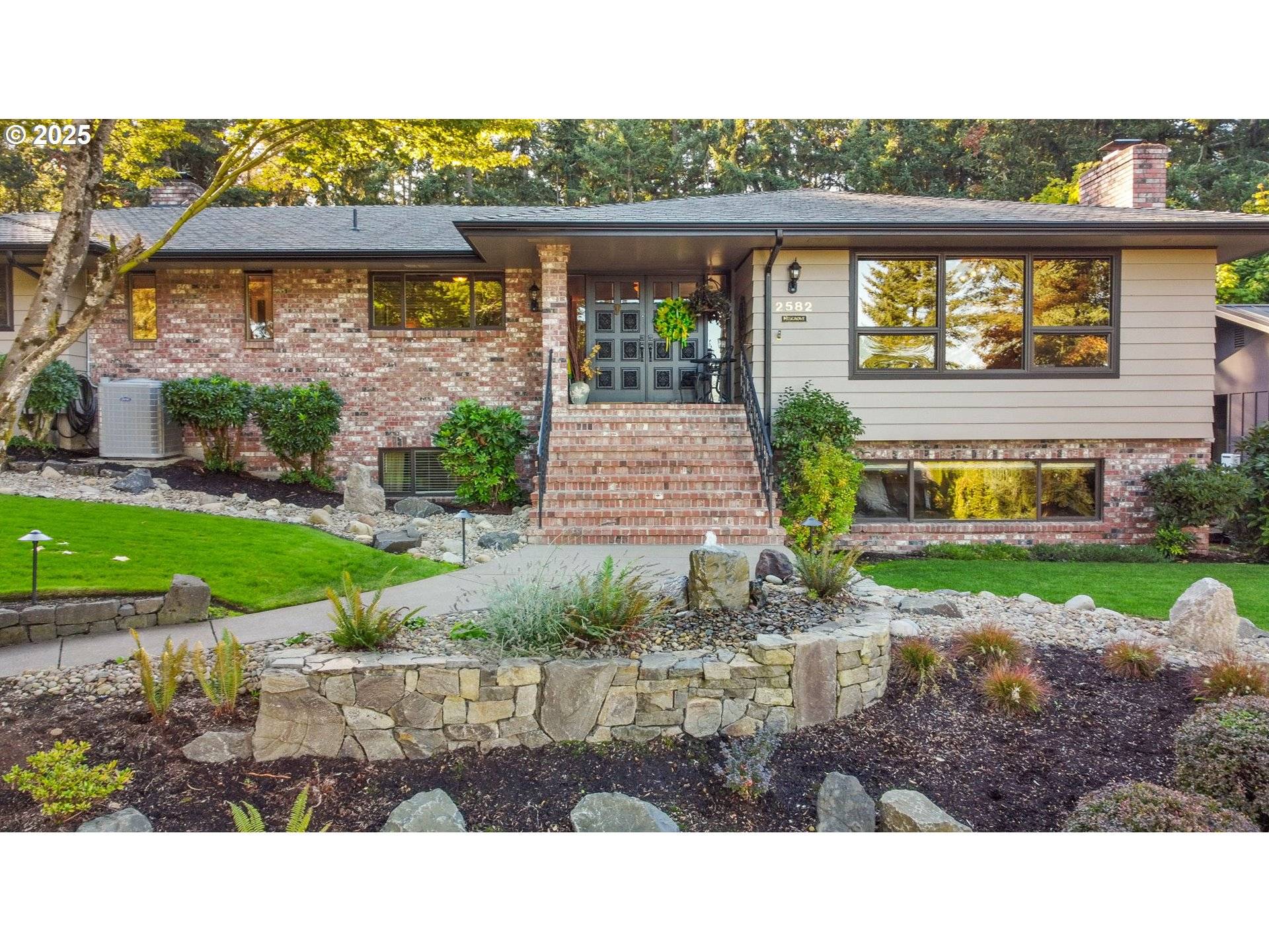 Eugene, OR 97405,2582 TERRACE VIEW DR