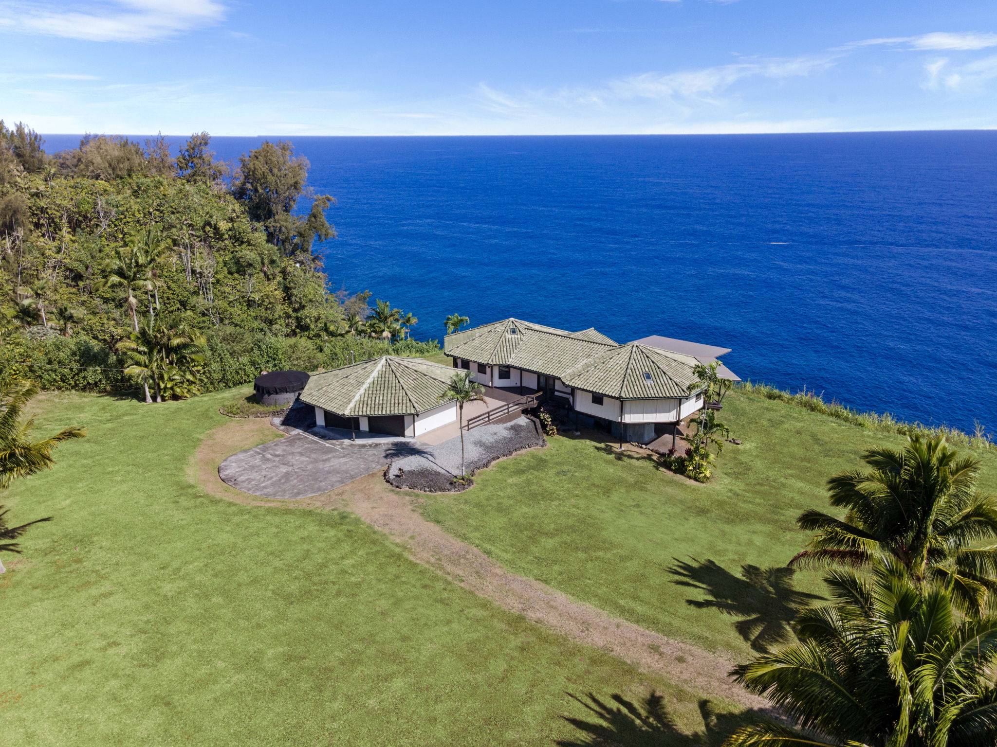 Ninole, HI 96773,31-590 HAWAII BELT RD