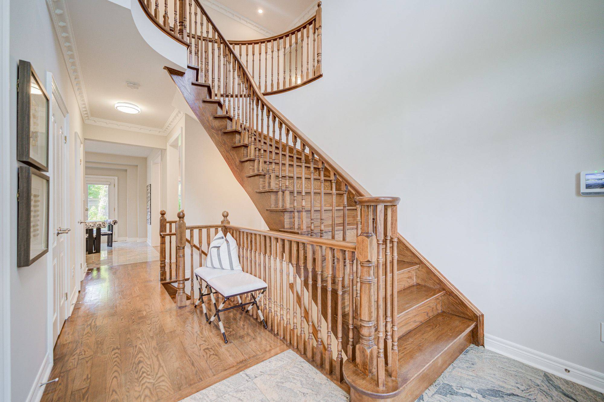 Toronto C14, ON M2N 3K6,206 Hollywood AVE