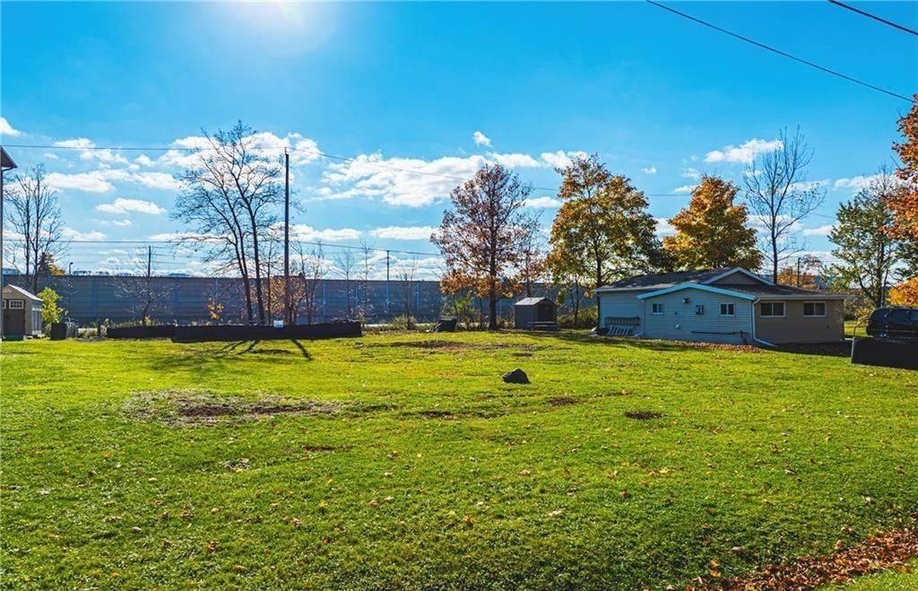 Hamilton, ON L8E 5E1,5 Trillium AVE