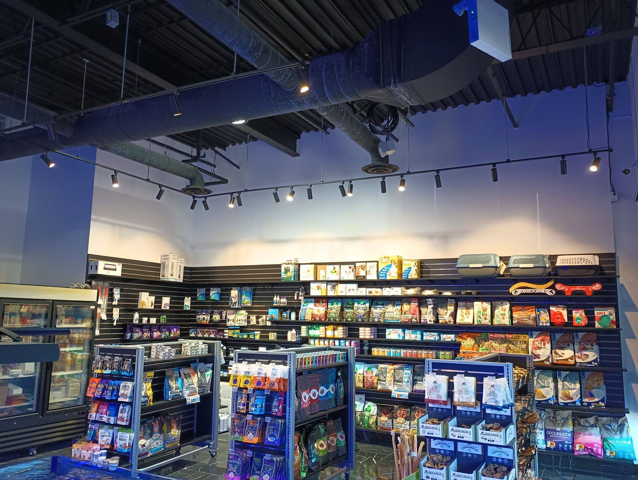 Toronto W10, ON M9W 6A8,35 Stoffel DR #11