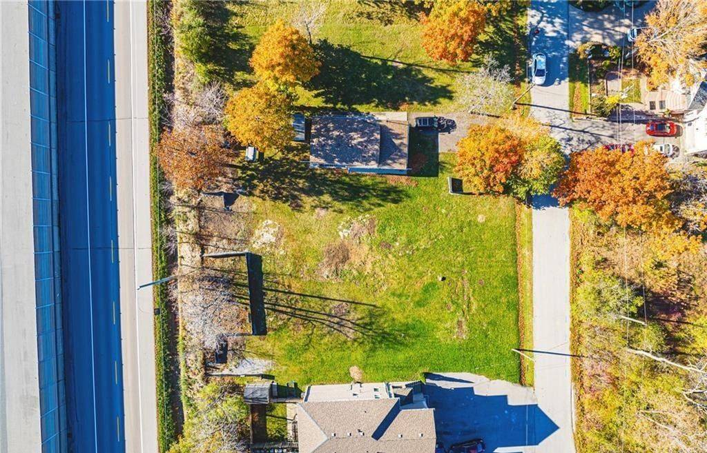 Hamilton, ON L8E 5E1,7 Trillium AVE