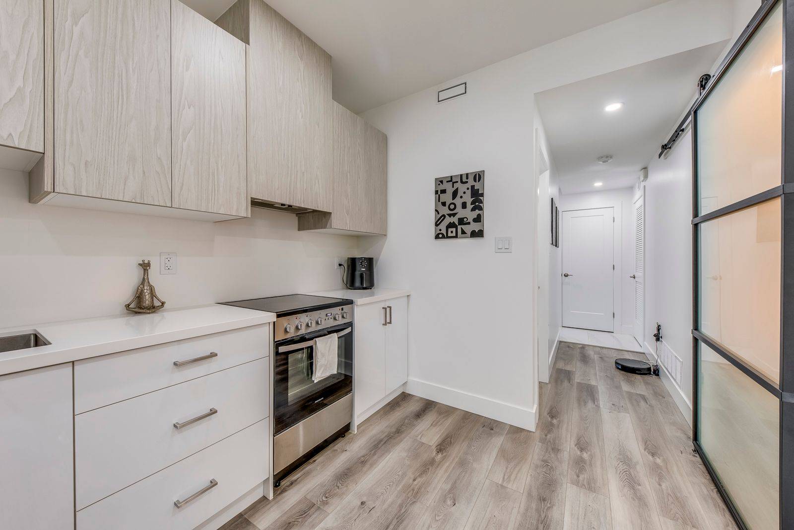 Toronto W10, ON M9W 3R7,19 Hatfield (Lower #3) CRES