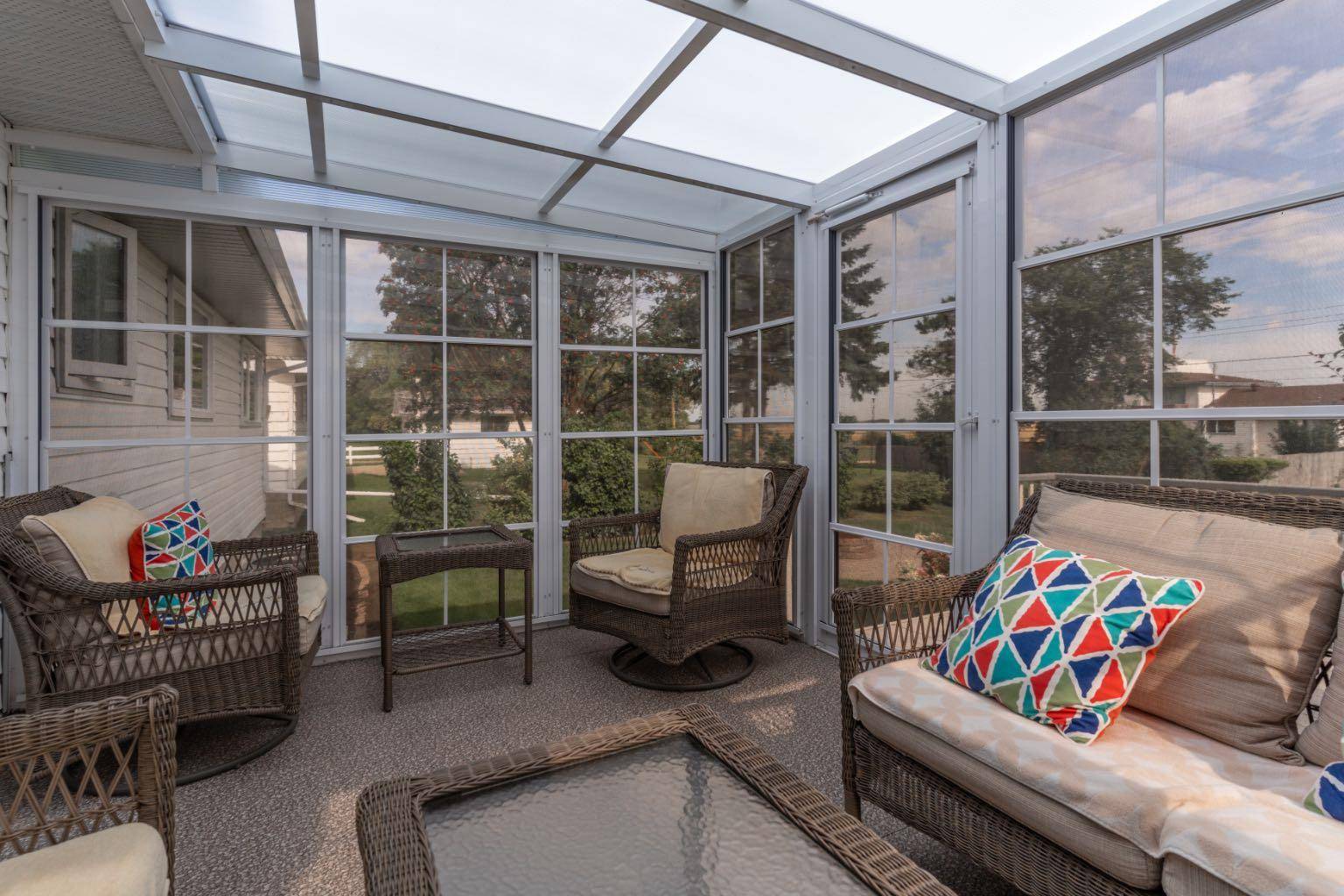 Holden, AB T0B 2C0,5232 50 AVE