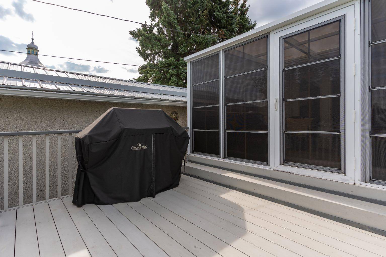 Holden, AB T0B 2C0,5232 50 AVE