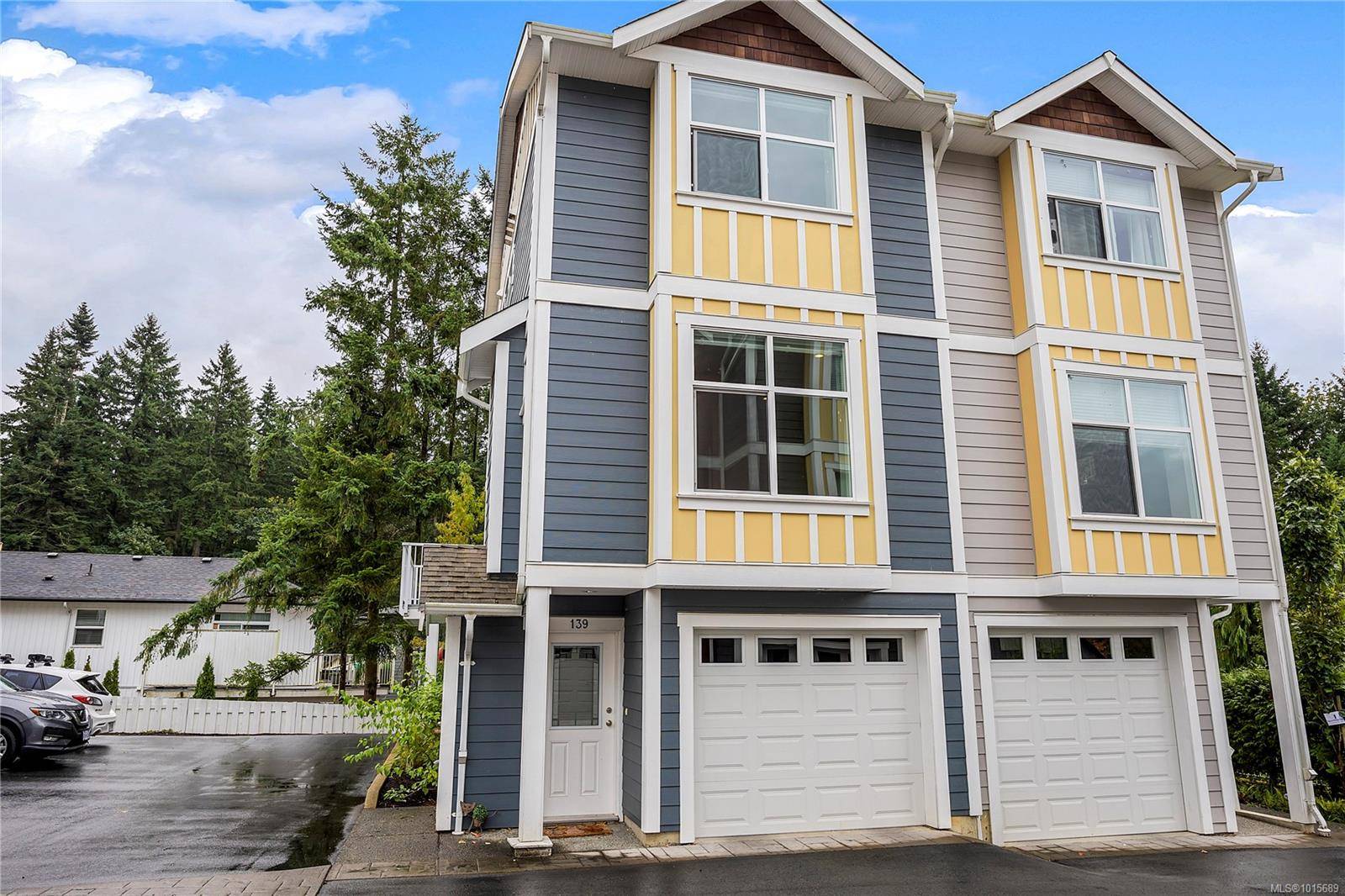 Nanaimo, BC V9T 0G3,6057 Doumont Rd #139