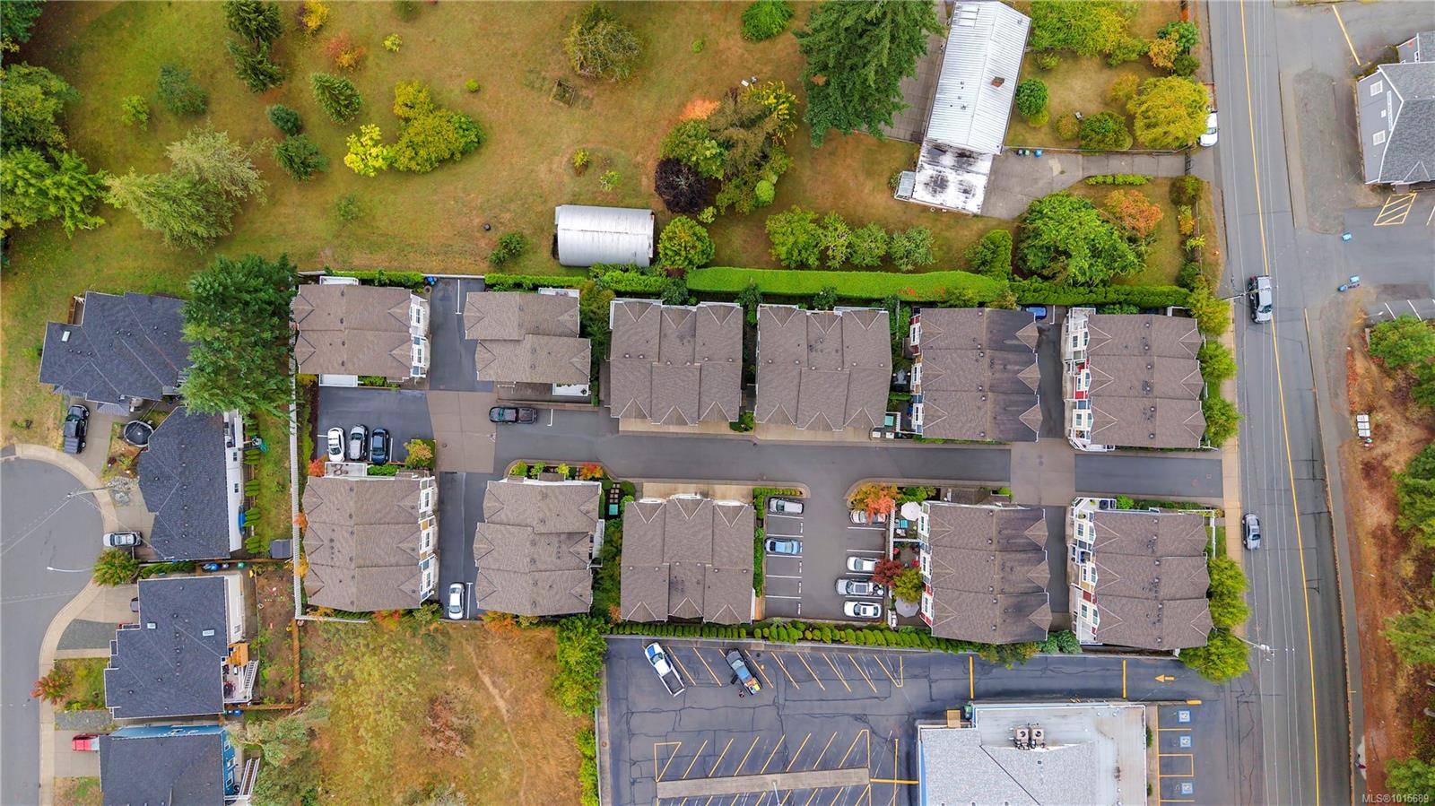 Nanaimo, BC V9T 0G3,6057 Doumont Rd #139