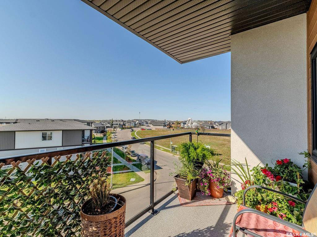 Saskatoon, SK S7W 0W6,720 Baltzan BOULEVARD #302