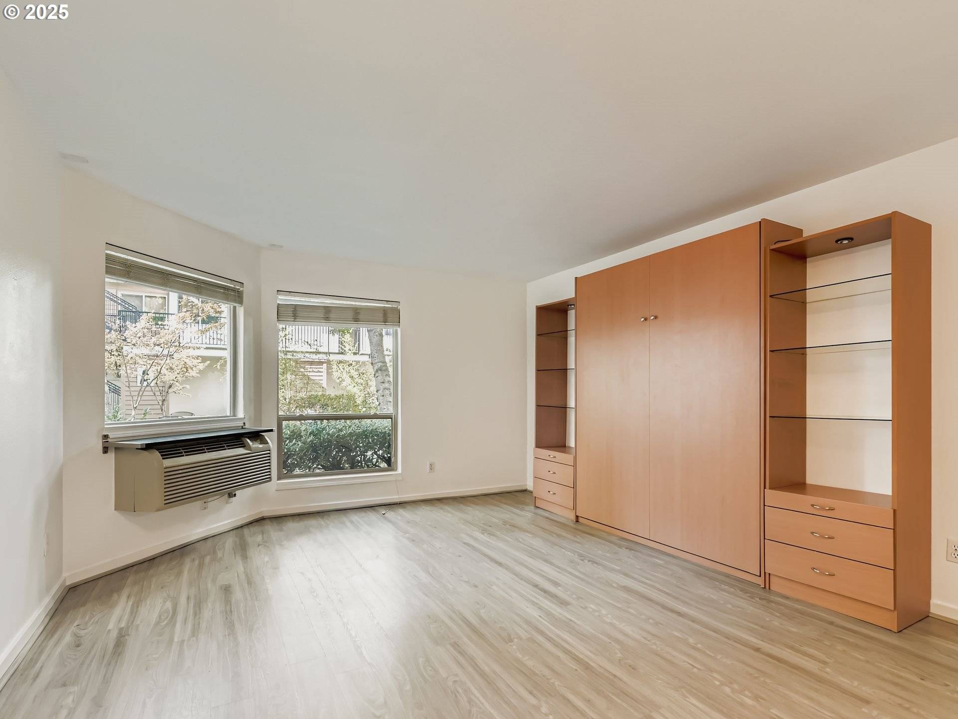 Portland, OR 97201,1535 SW CLAY ST #134