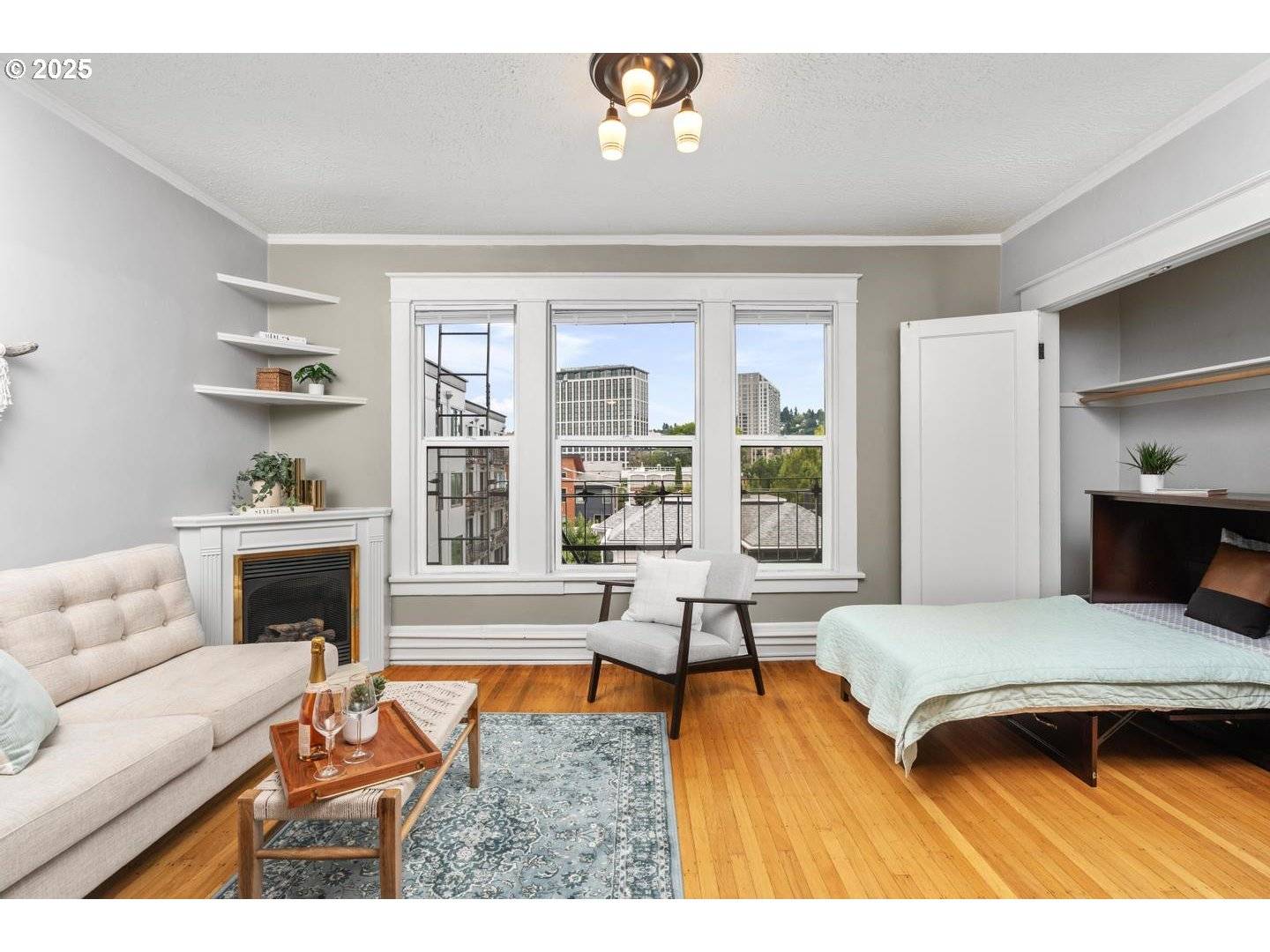 Portland, OR 97209,1631 NW EVERETT ST #403