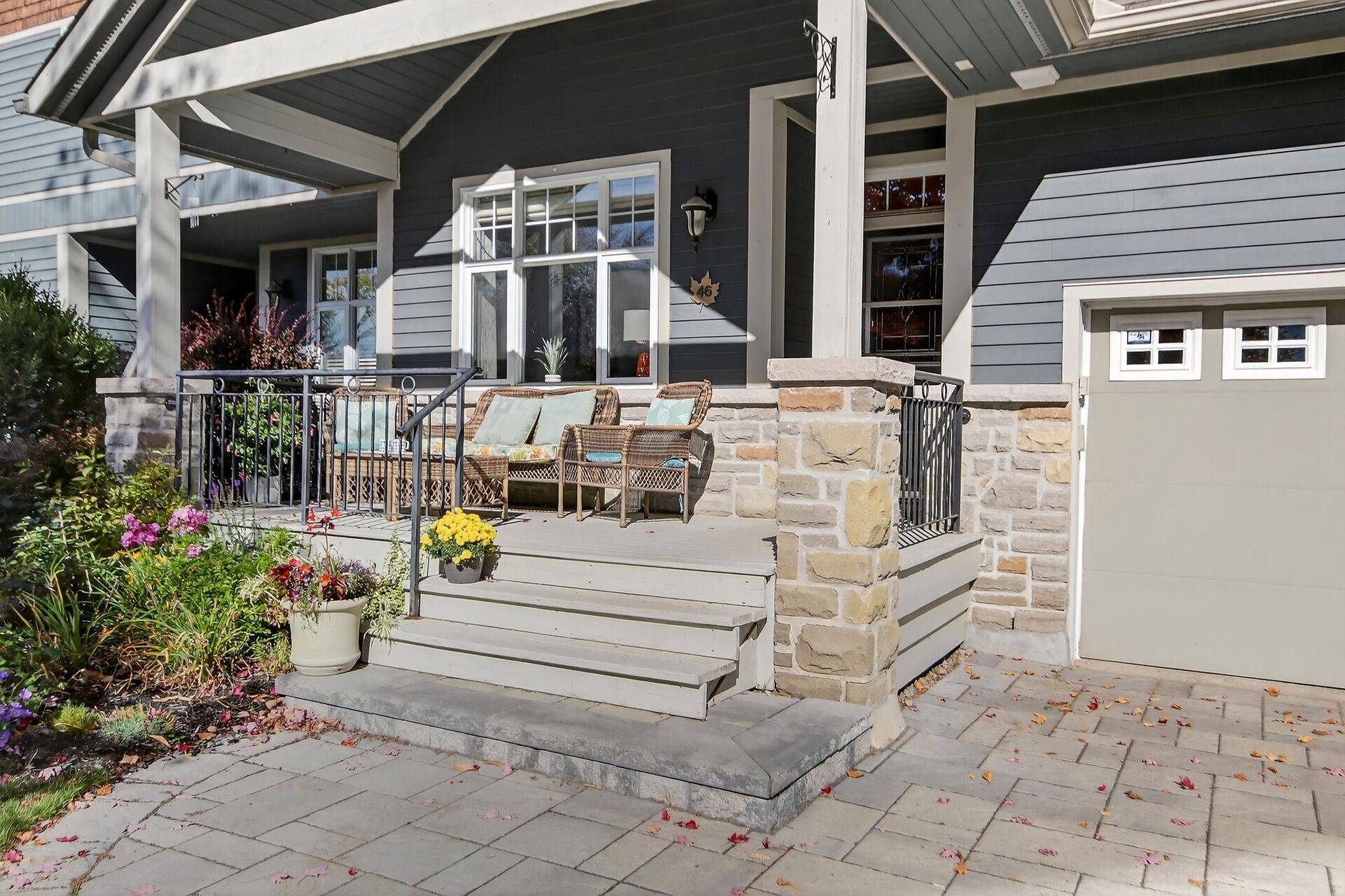 Kanata, ON K2K 3P1,46 Turtle Point Private