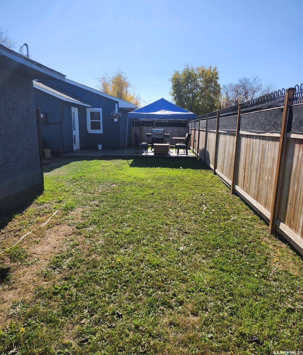 Maidstone, SK S0M 1M0,218 2nd AVENUE W