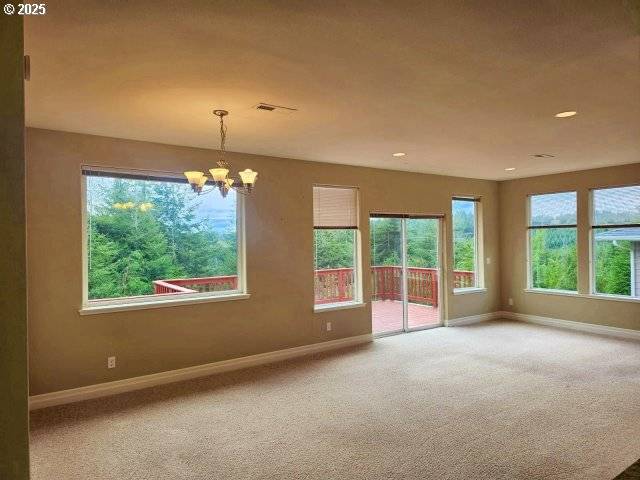 Coos Bay, OR 97420,953 INLET LOOP