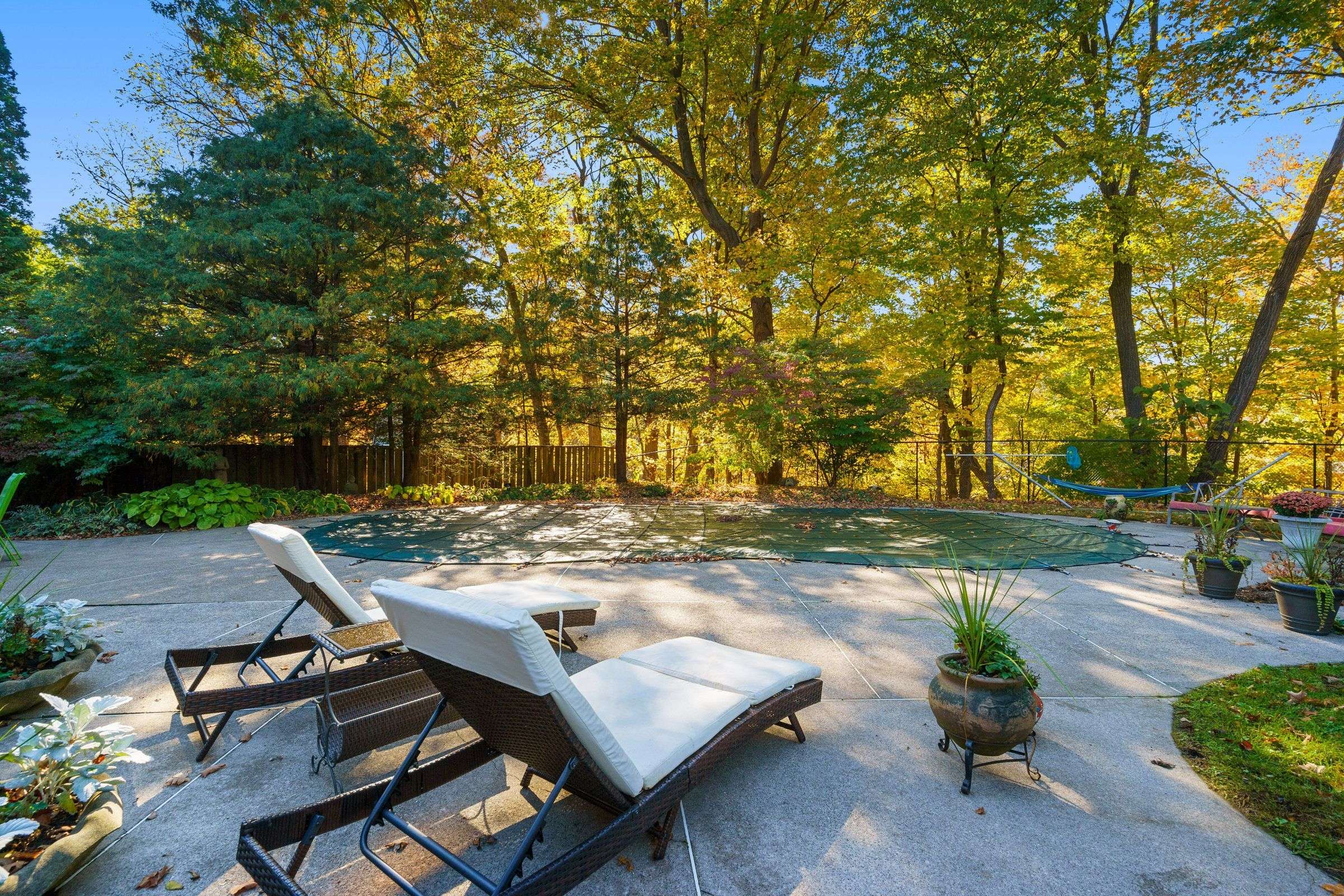 Hamilton, ON L9H 3X1,75 Terrace DR