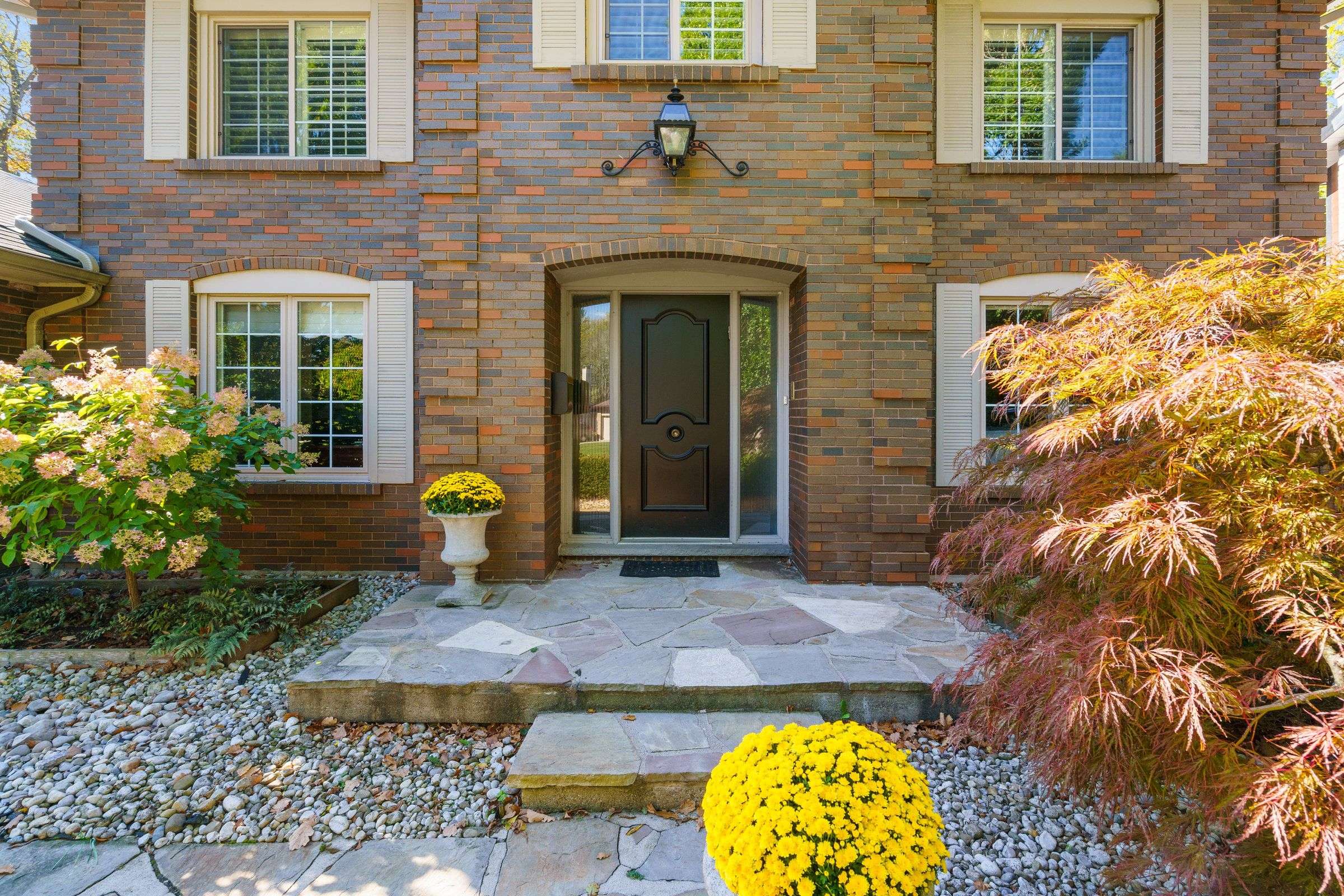 Hamilton, ON L9H 3X1,75 Terrace DR