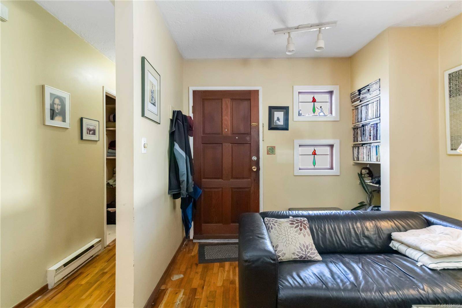 Victoria, BC V8T 2S6,1415 LANG St