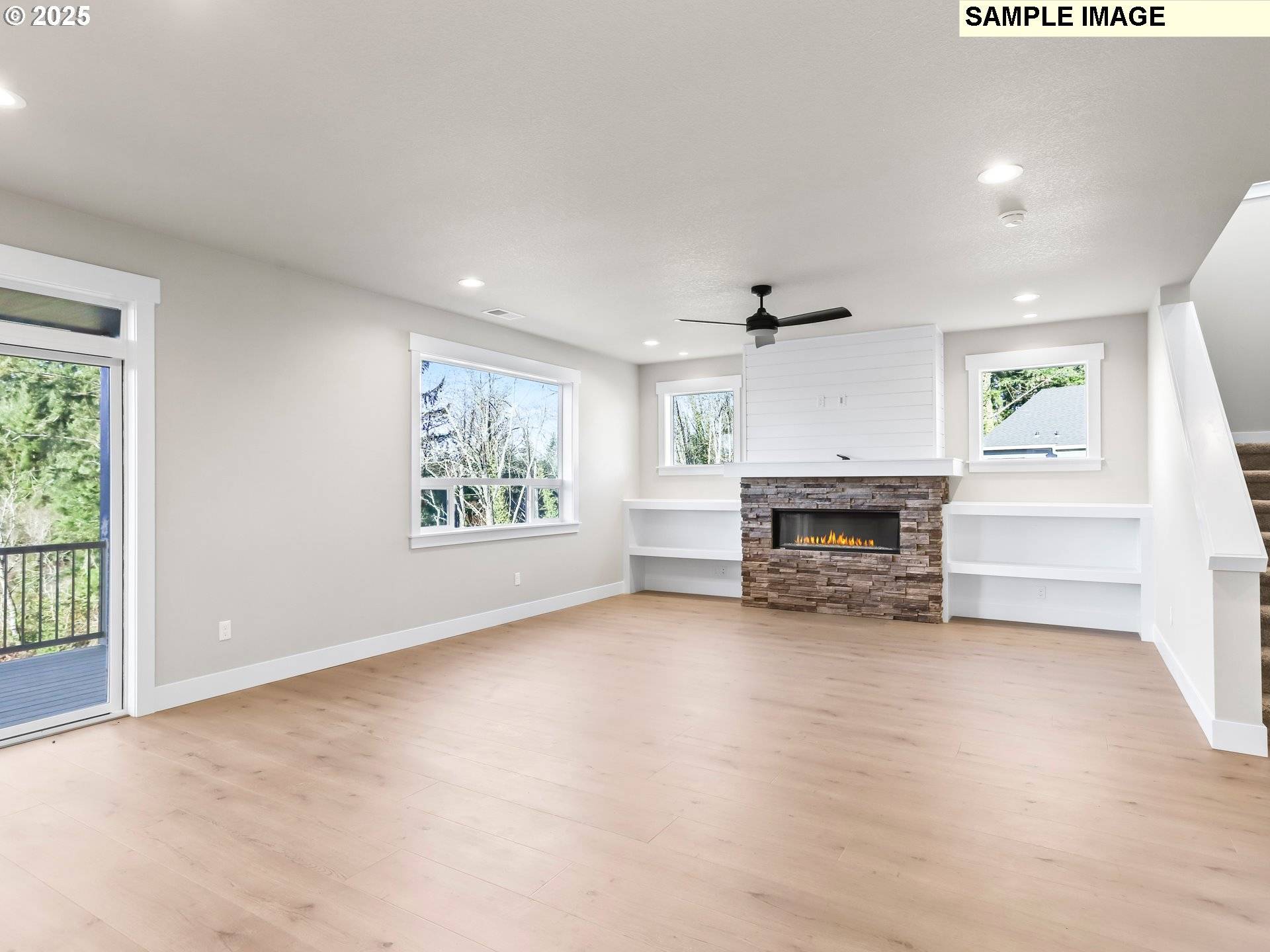 La Center, WA 98629,2346 E OTTER LOOP