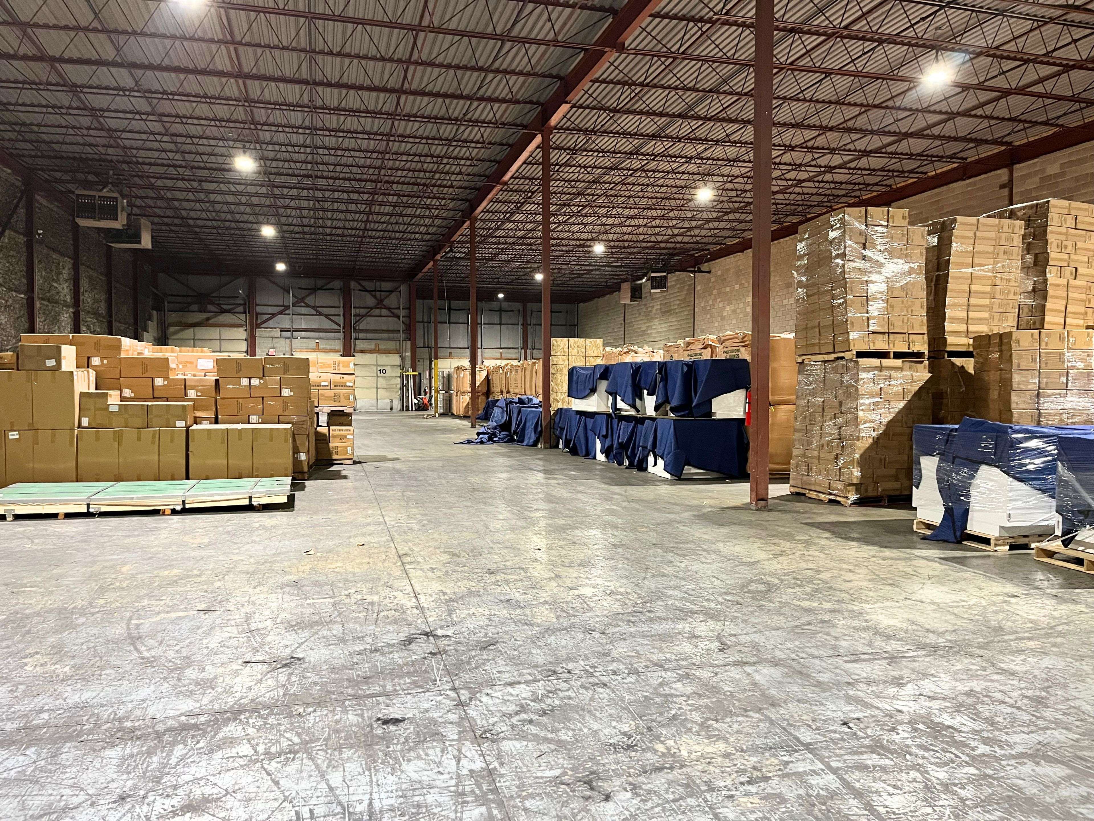 Brampton, ON L6T 5P3,95 Hedgedale RD #Unit 1 & 2