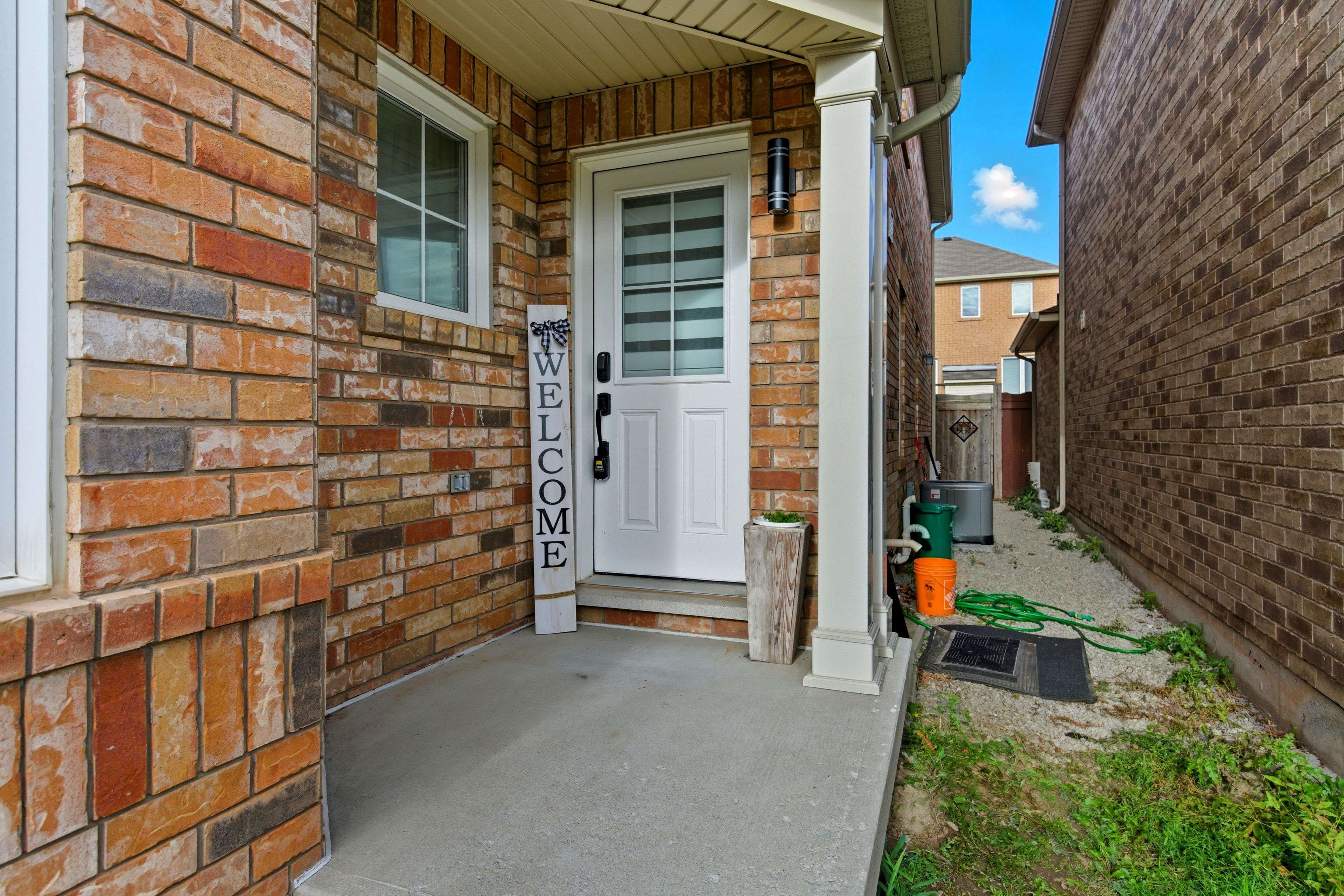 Milton, ON L9T 8H8,435 Pozbou CRES