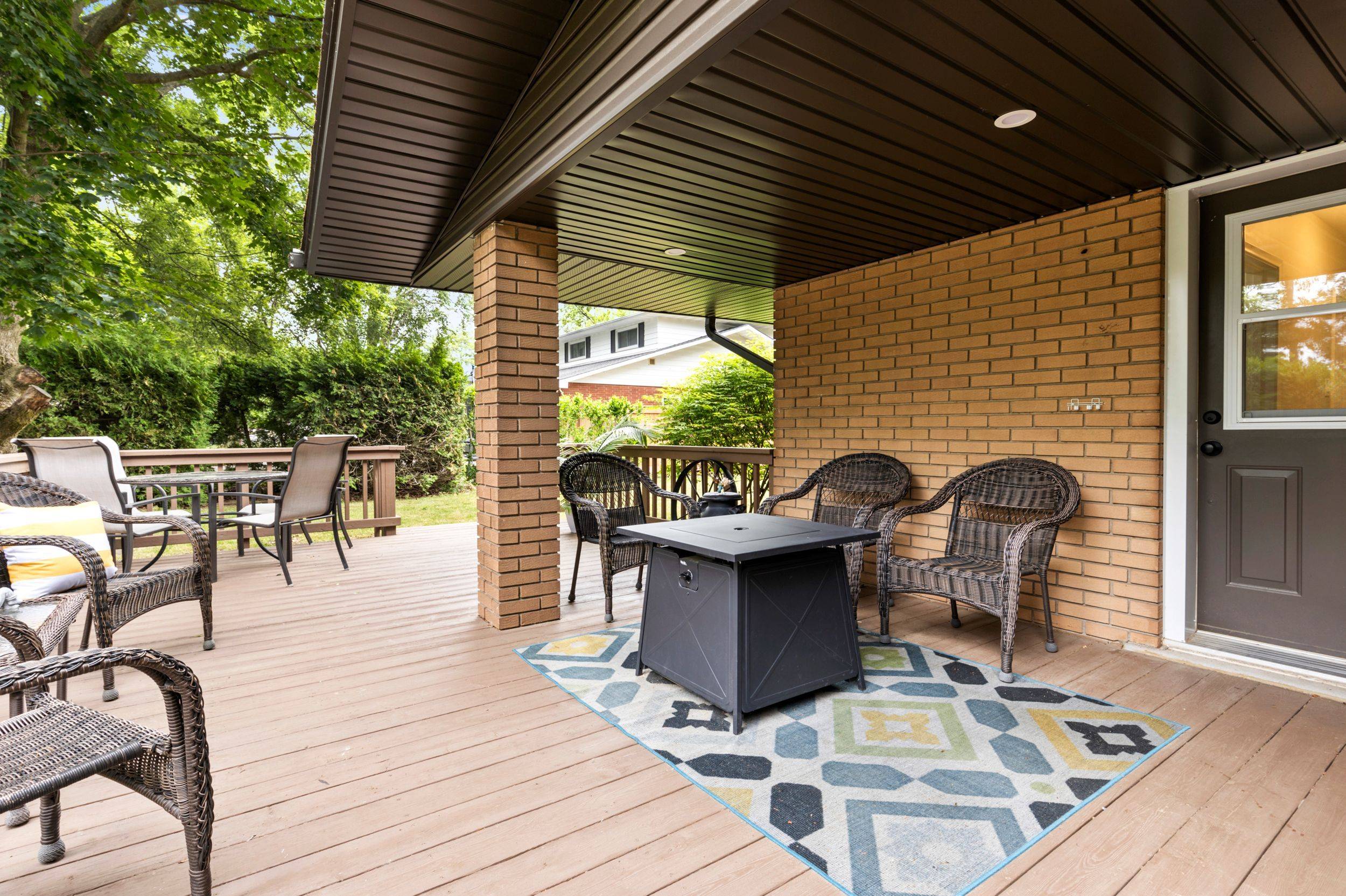 Pelham, ON L0S 1E0,27 DALEVIEW CRES