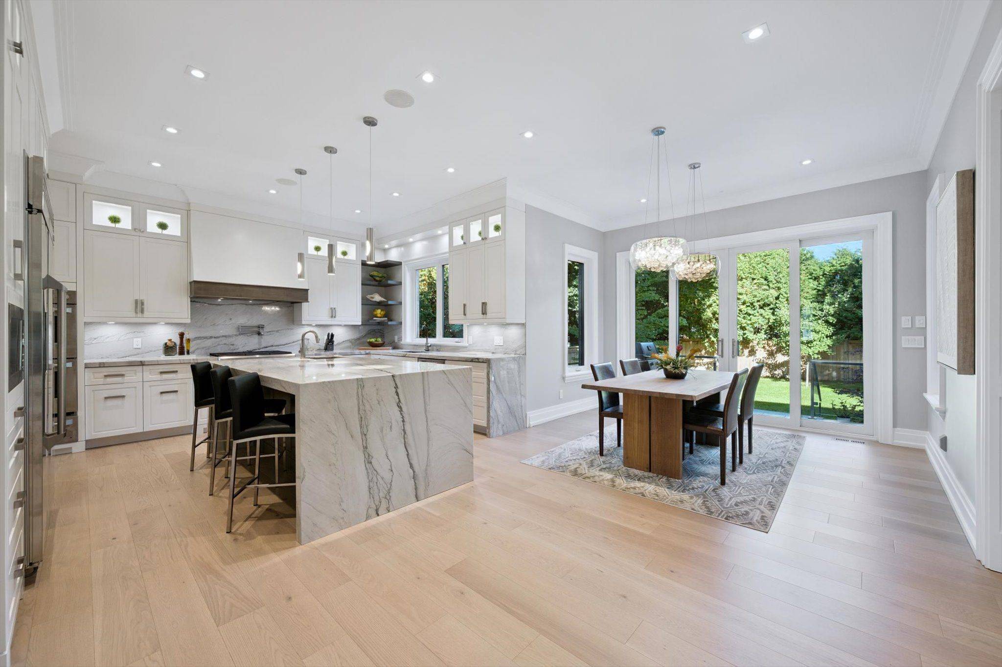 Toronto W08, ON M9B 4R1,14 Westglen CRES