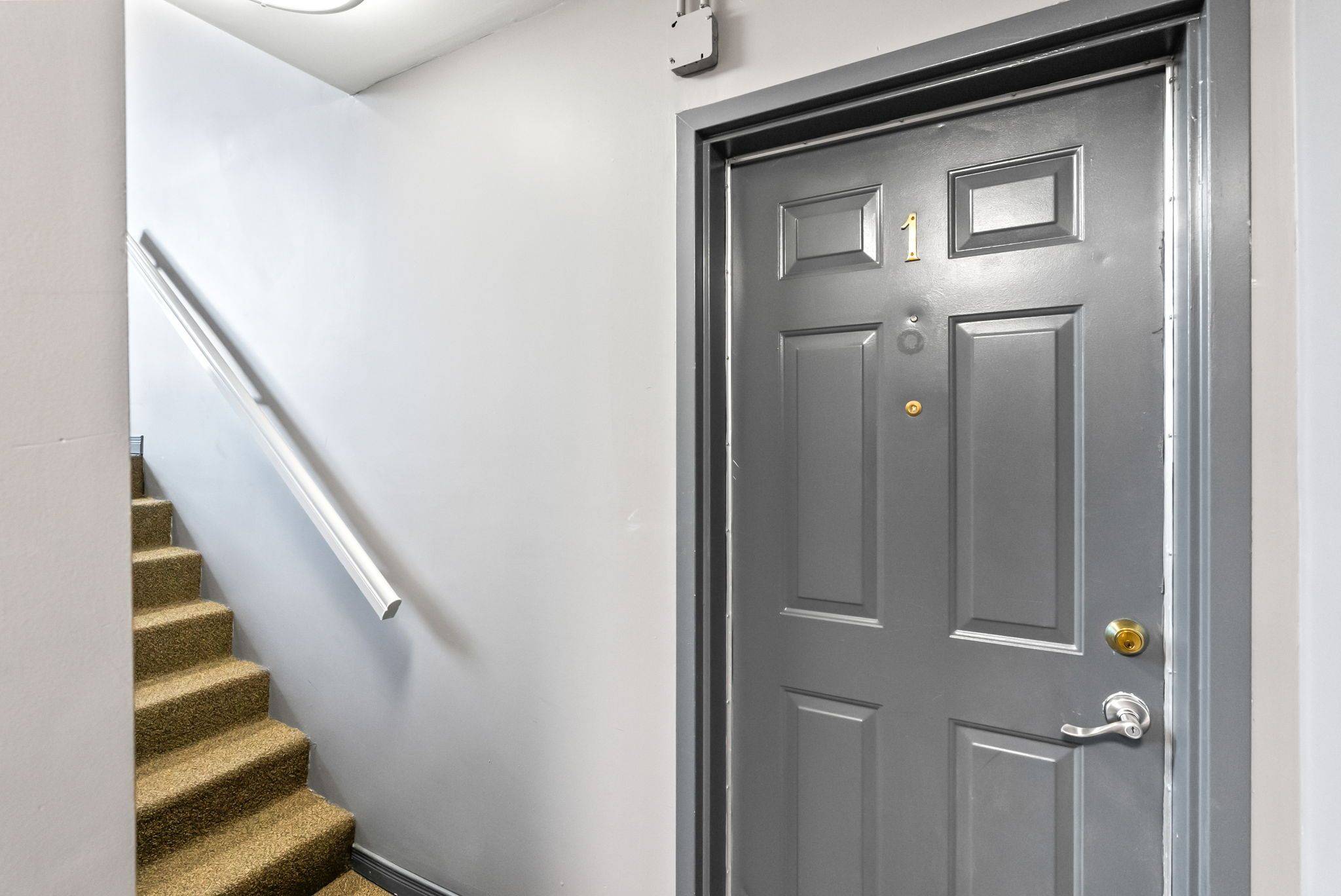 Whitby, ON L1R 0A6,12 Petra WAY #1