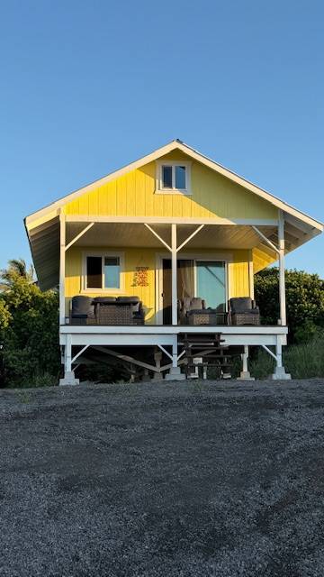 Naalehu, HI 96772,94-6534 HOLOWAI ST