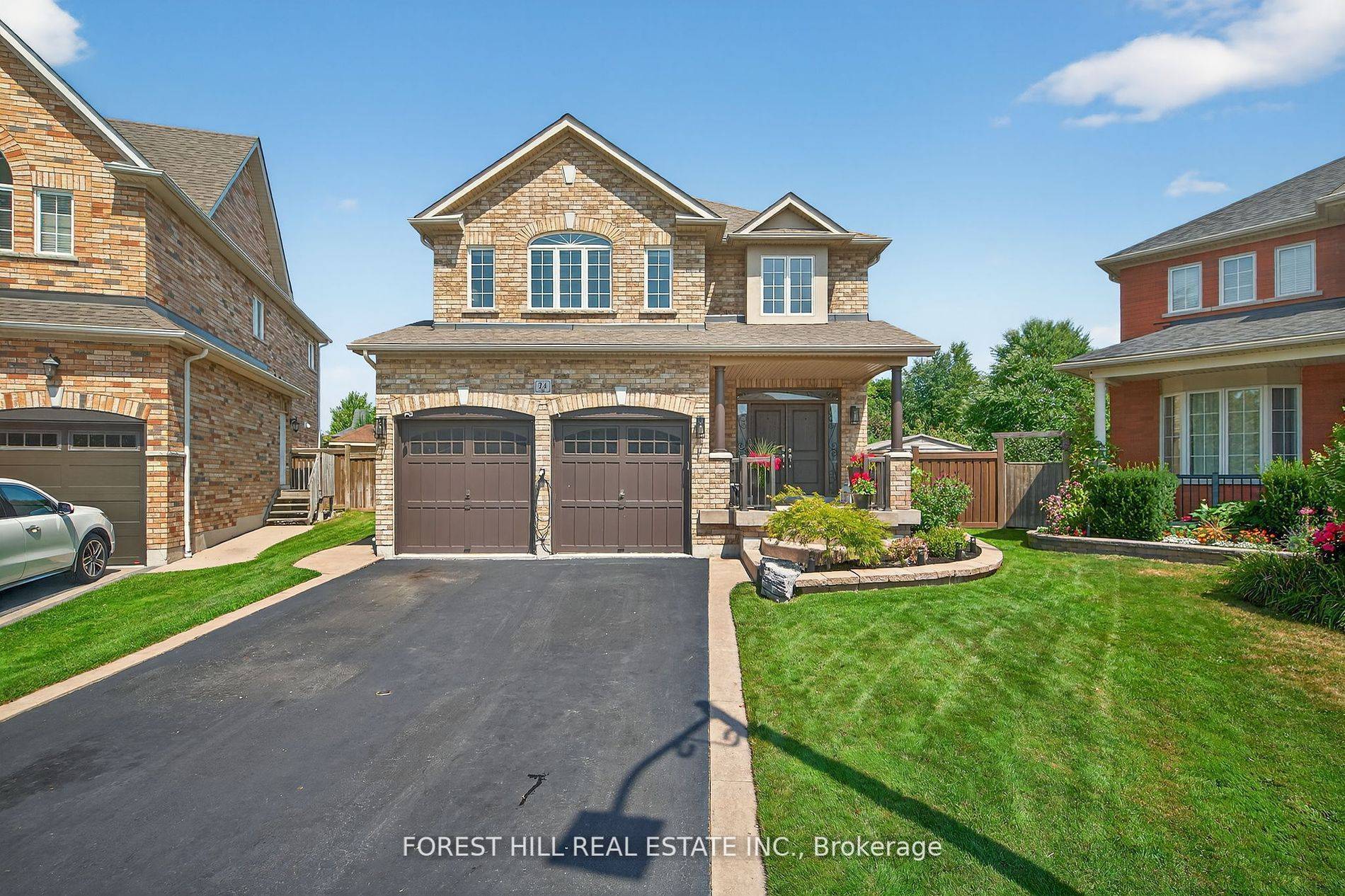 Clarington, ON L1C 0C7,24 Vesna CT